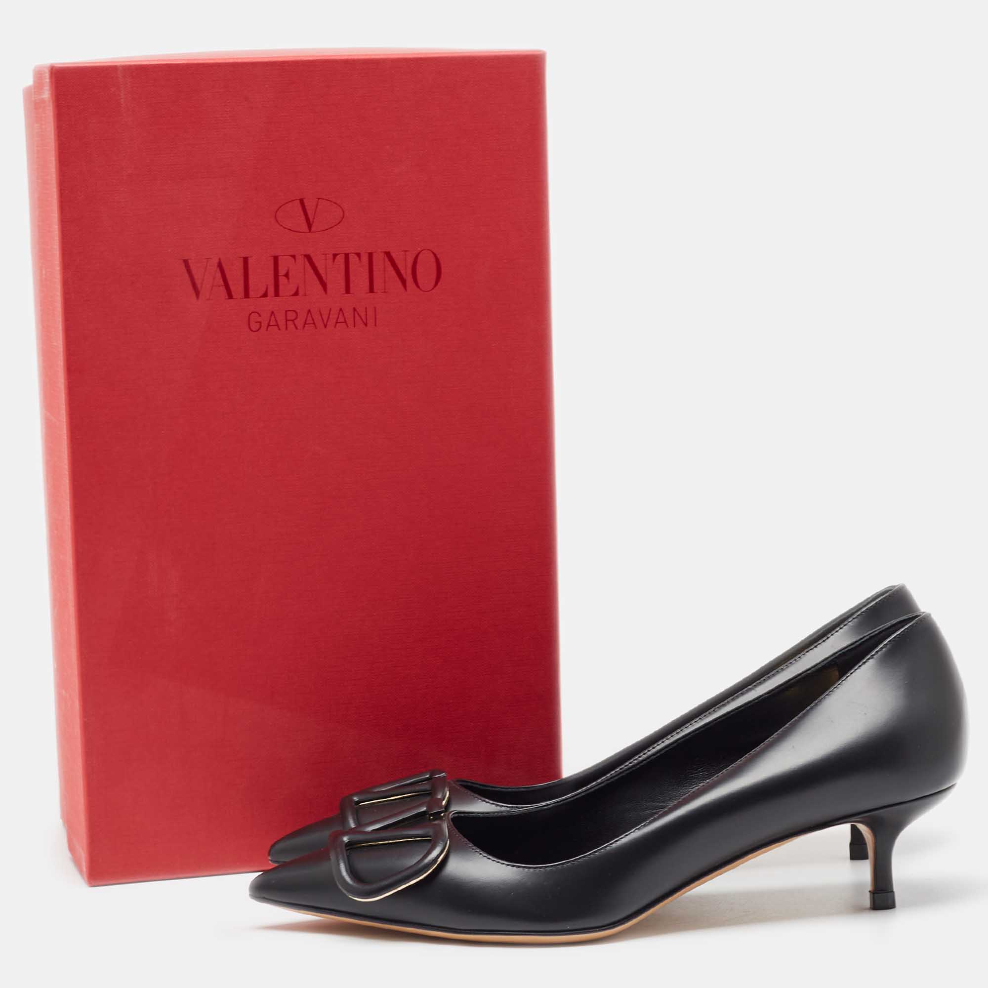 

Valentino Black Leather VLogo Signature Pumps Size