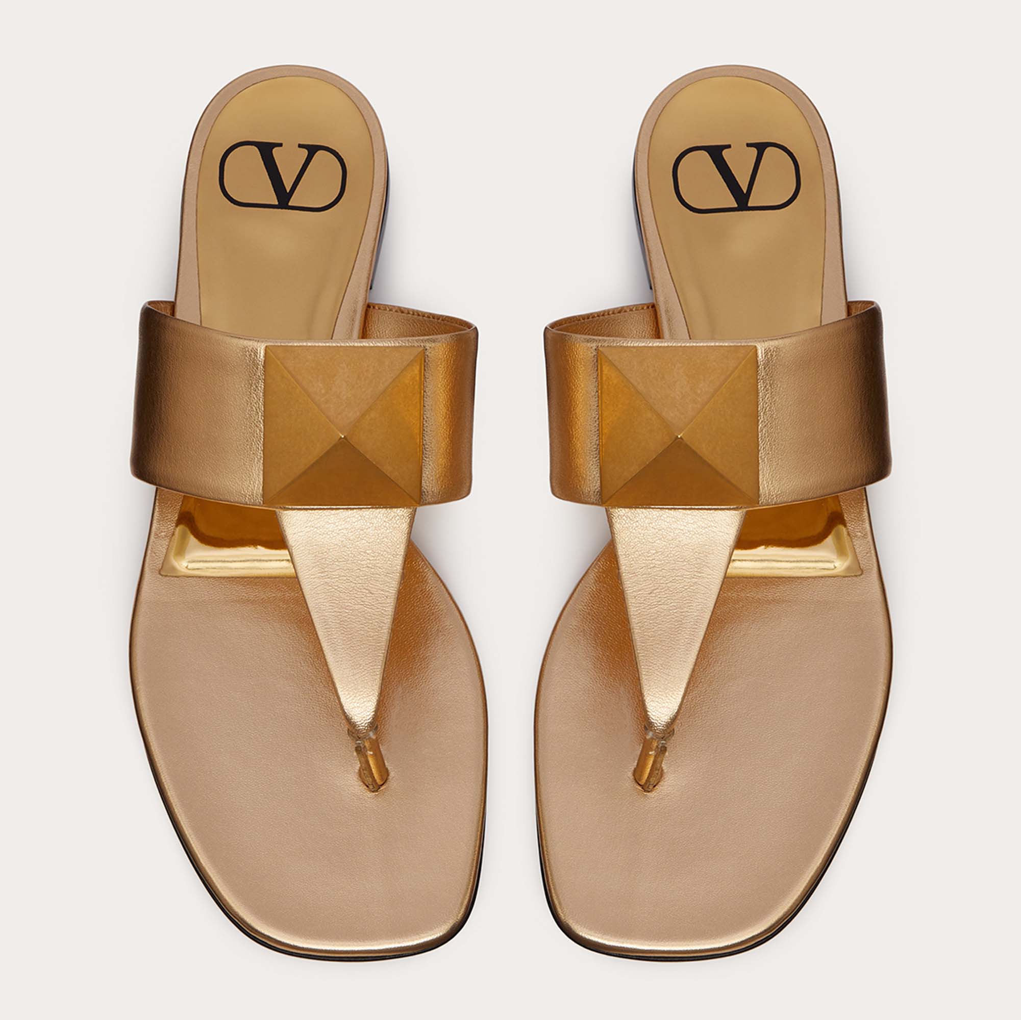 

Valentino Gold Leather One Stud Thong Flats Size
