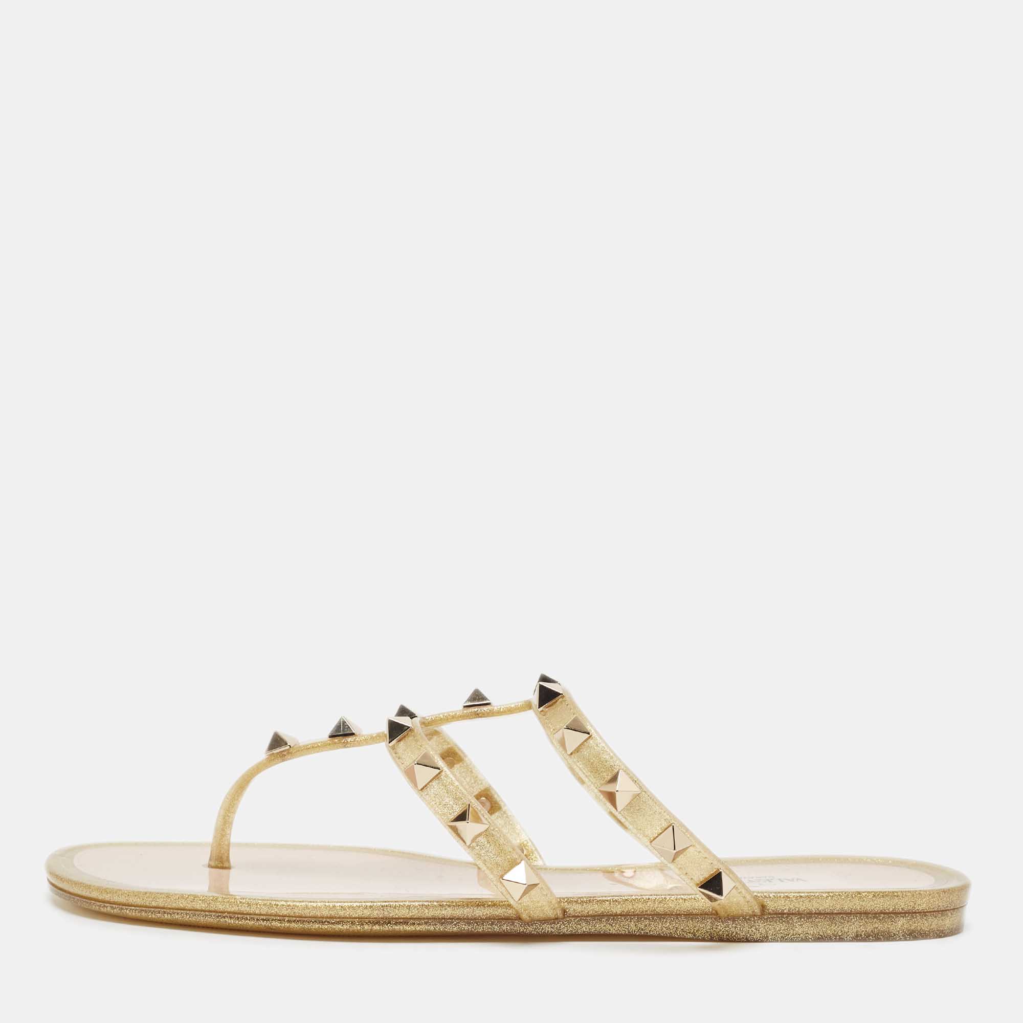 Pre Owned Valentino Gold Rubber Rockstud Slide Flats Size 37