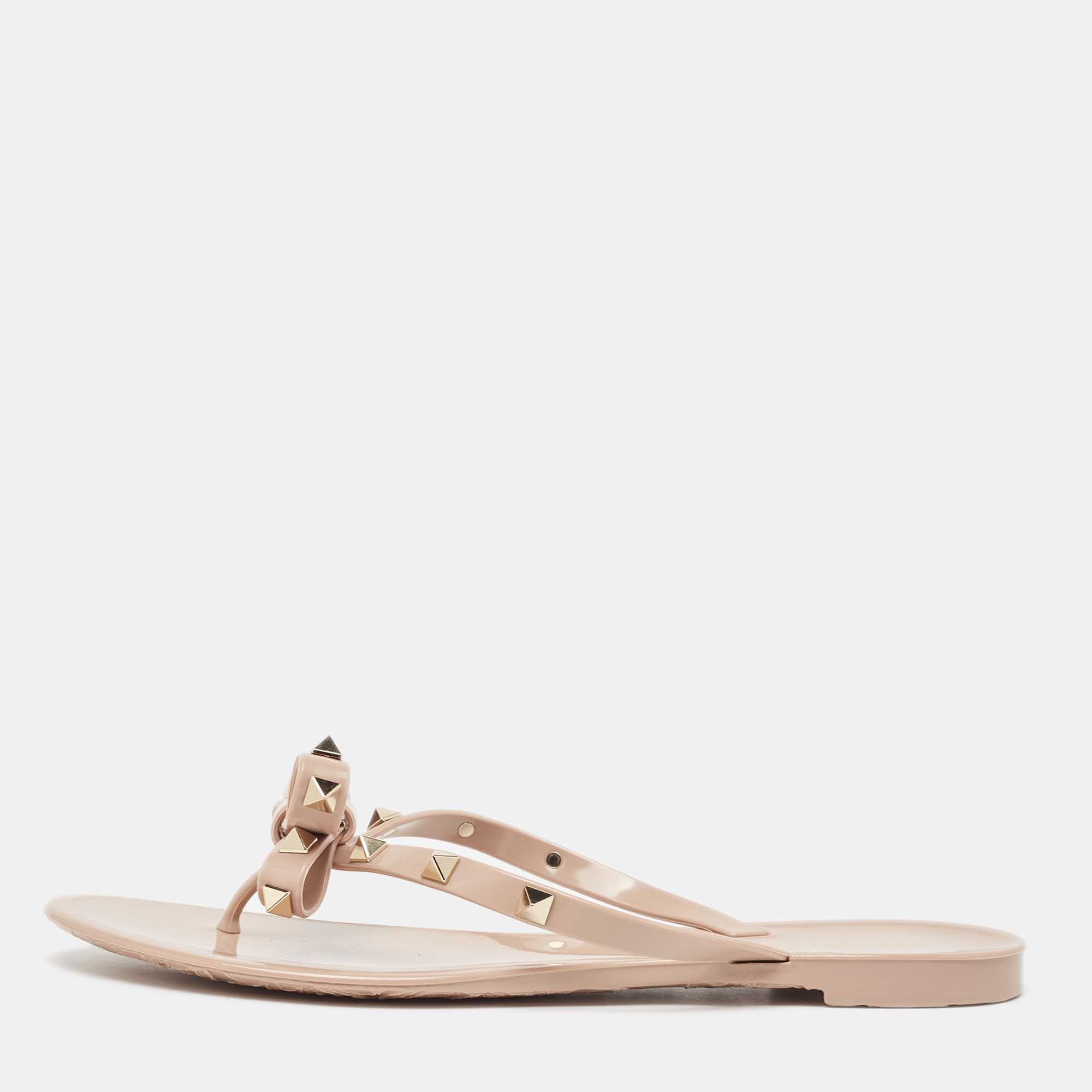 

Valentino Dusty Pink Rubber Rockstud Bow Thong Flats Size