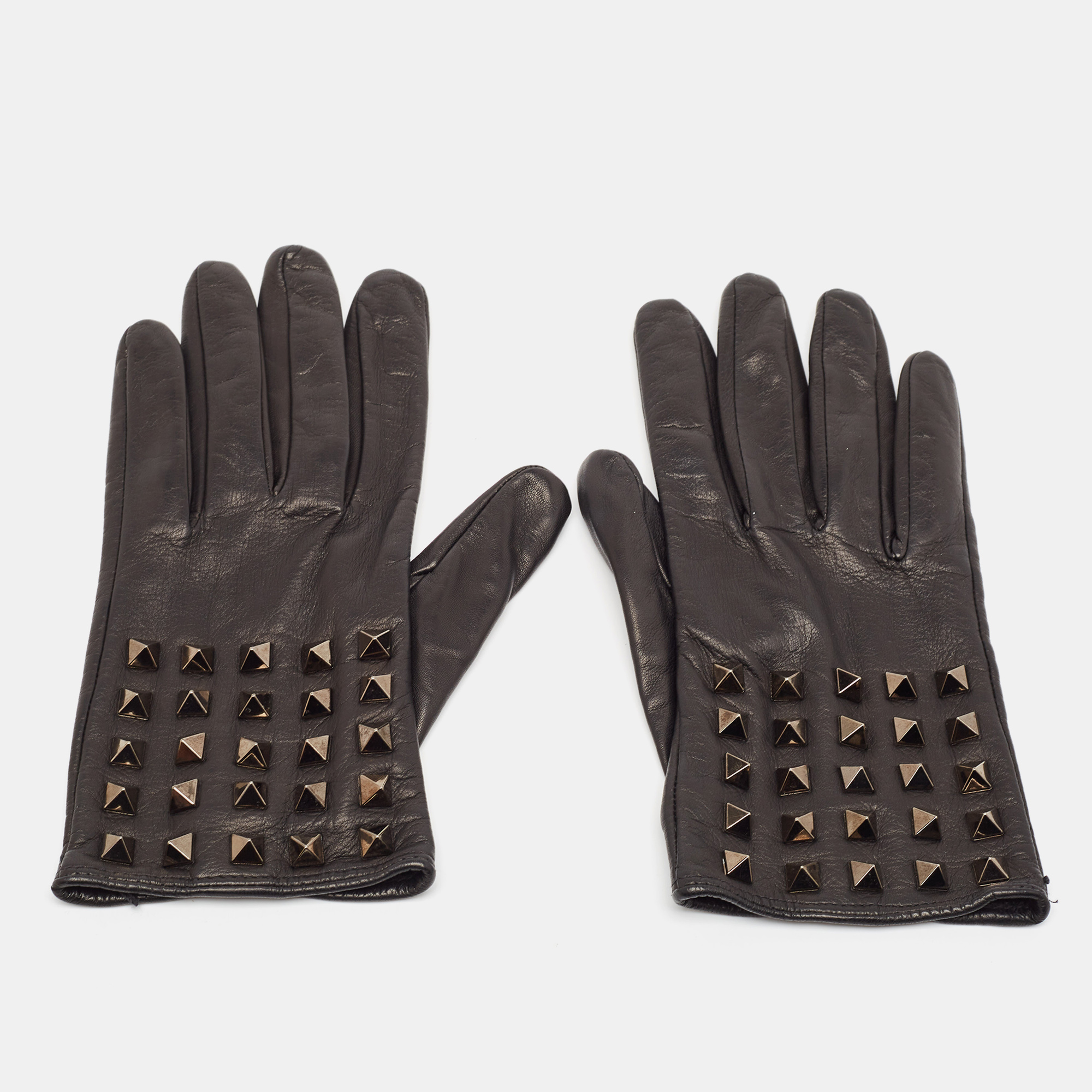 

Valentino Black Leather Rockstud Gloves Size