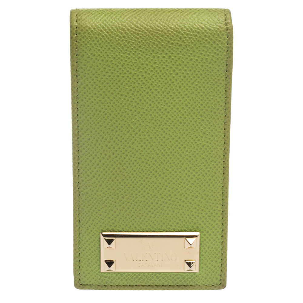 Pre-owned Valentino Garavani Green Grained Leather Rockstud Iphone 5 Flip Case