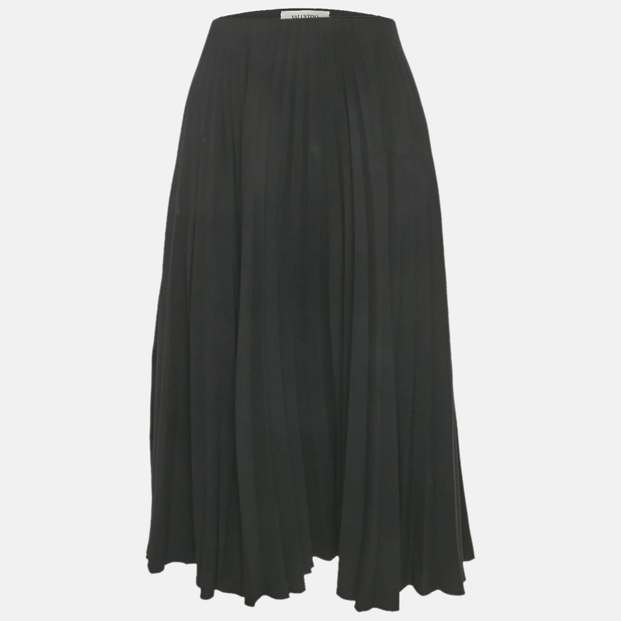 

Valentino Black Crepe Pleated Midi Skirt M