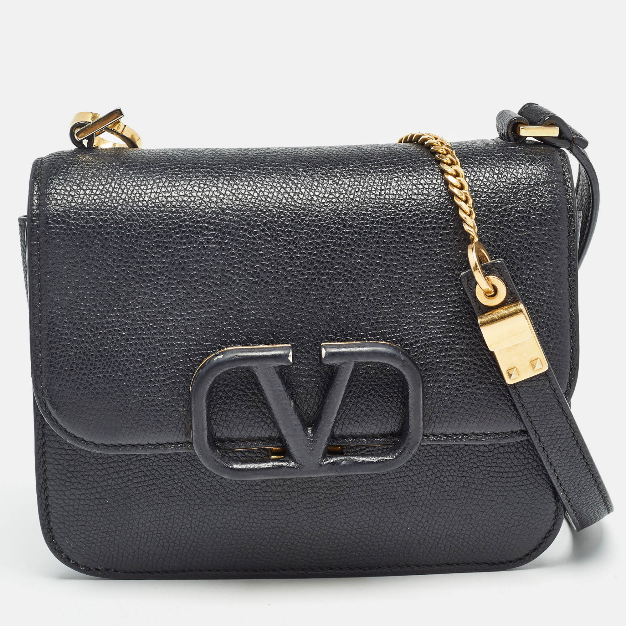 Pre-owned Valentino Garavani Black Leather Small Vsling Shoulder Bag