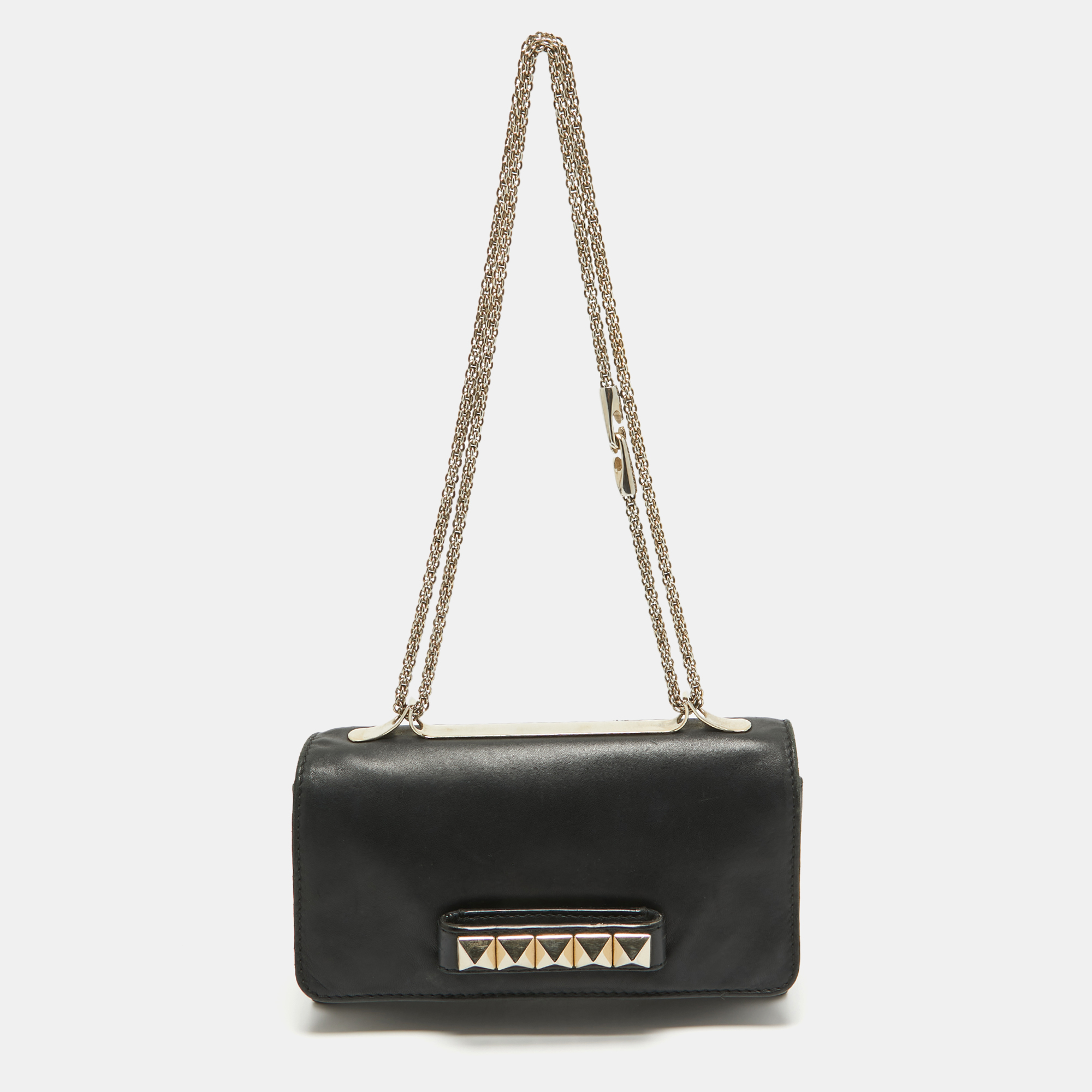 

Valentino Black Leather Rockstud Va Va Voom Chain Clutch