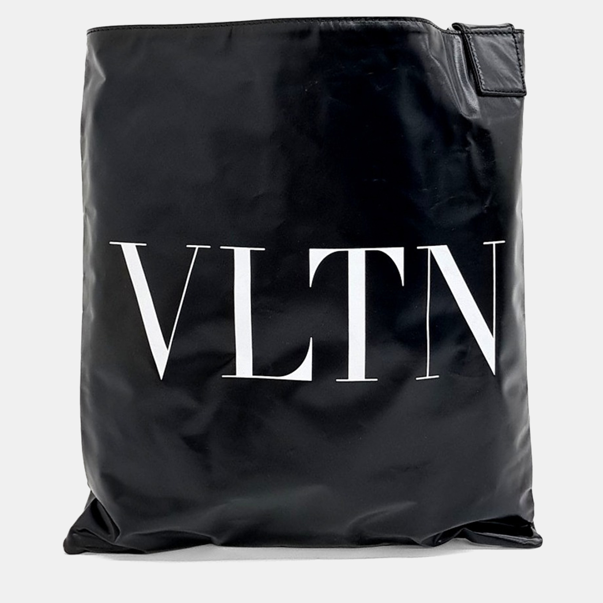 

Valentino Black Leather Garavani crossbody bag