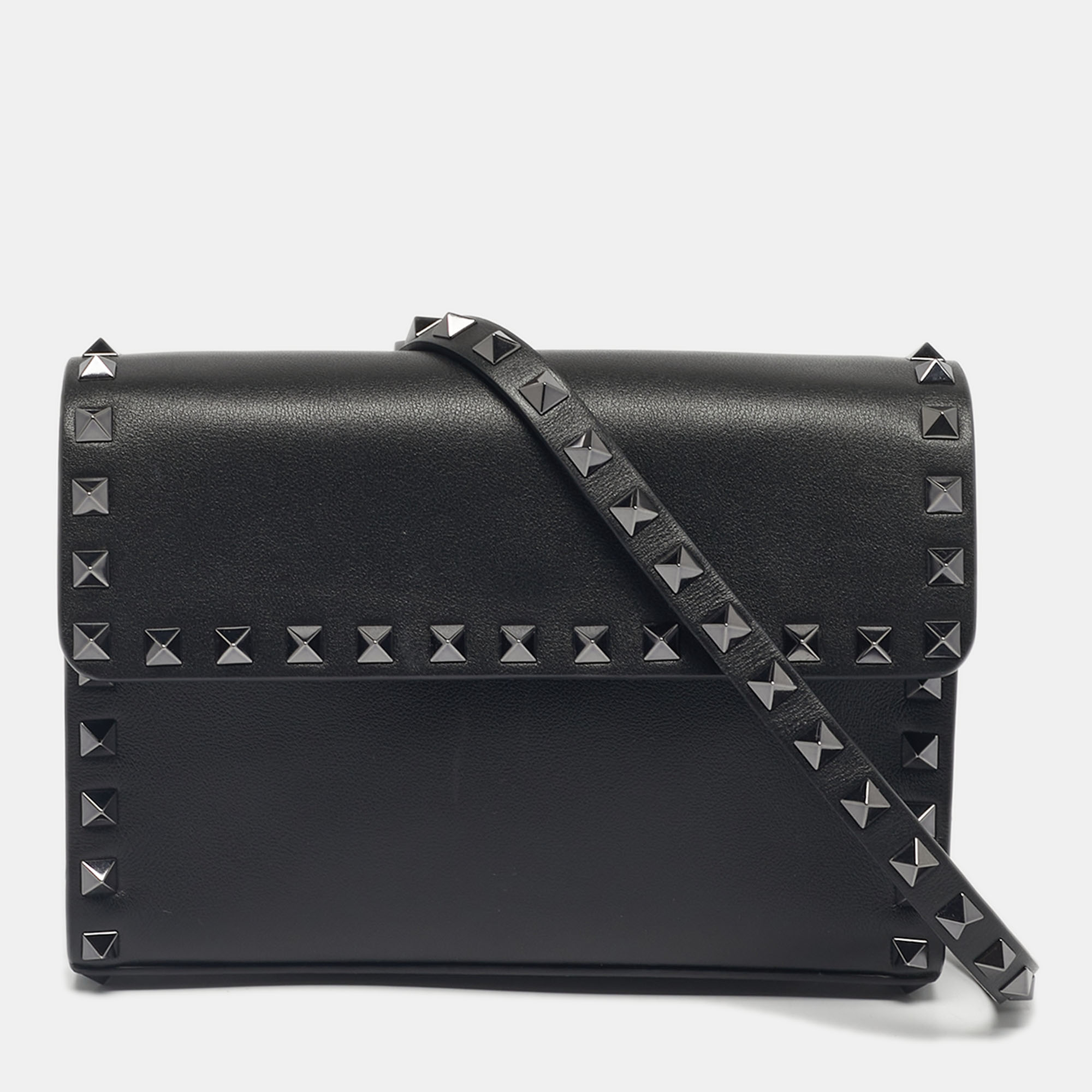

Valentino Black Leather Rockstud Flap Crossbody Bag