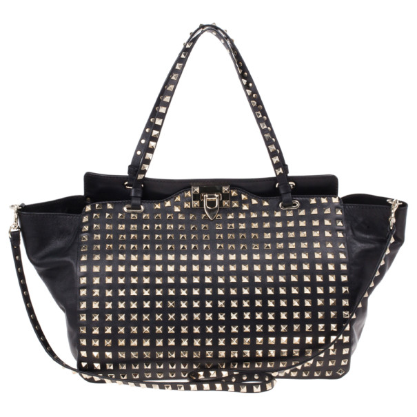 مملوكة مسبقًا Valentino Black Leather Rockstud Tote