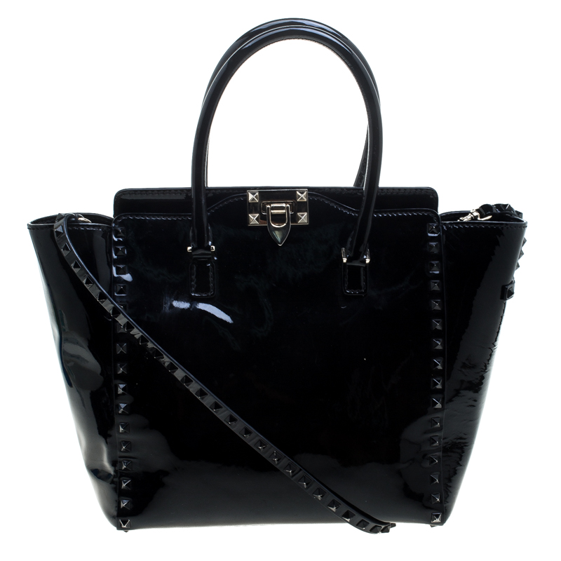 Pre Owned Valentino Black Leather Medium Rockstud Tote