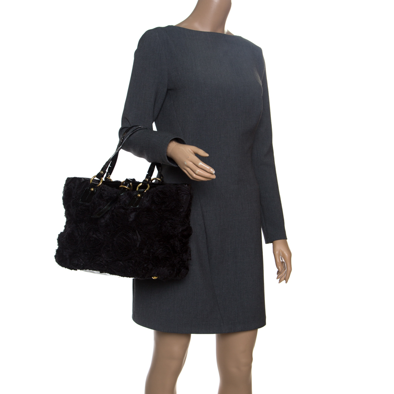 

Valentino Black Fabric and Patent Leather Flower tote