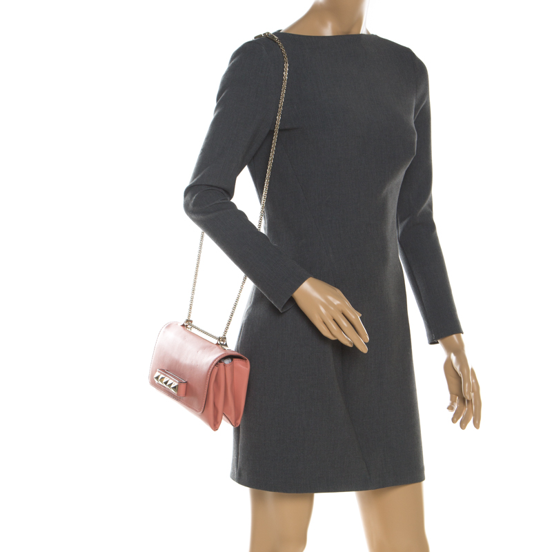 

Valentino Pink Leather Va Va Voom Chain Shoulder Bag