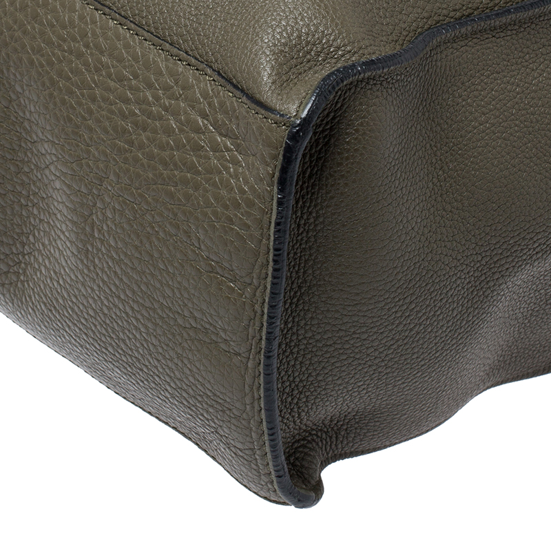 Leather tote Valentino Garavani Green in Leather - 31073925