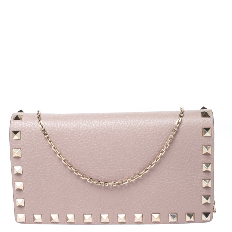Pre Owned Valentino Poudre Leather Rockstud Chain Pouch