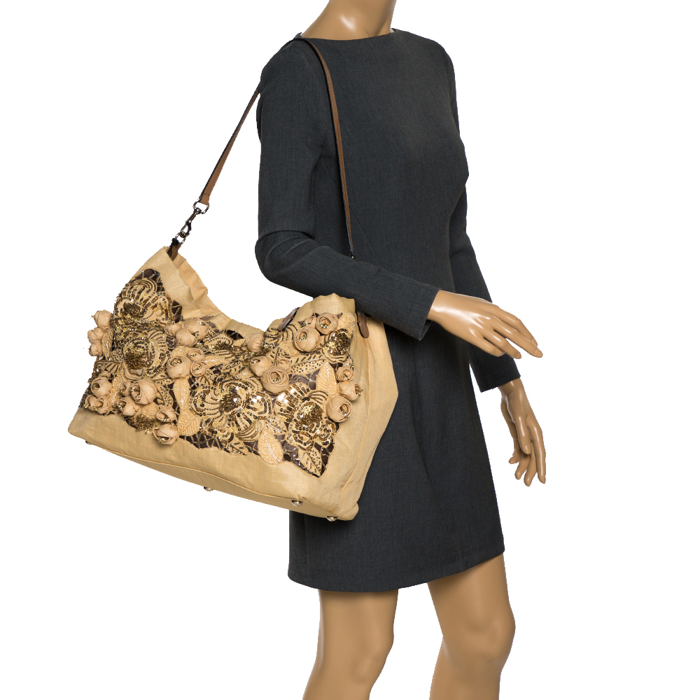 

Valentino Beige Canvas, Sequin and Beaded Floral Applique Tote