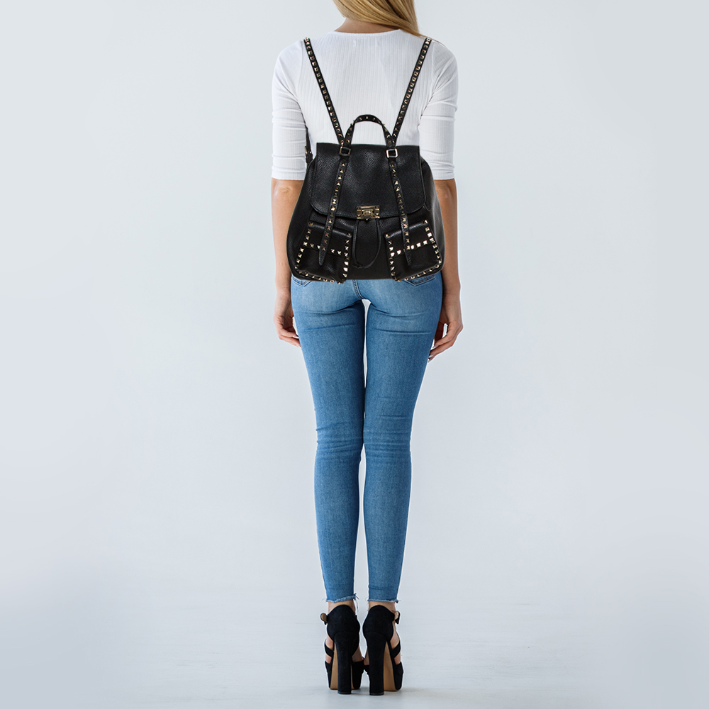 

Valentino Black Leather Rockstud Backpack