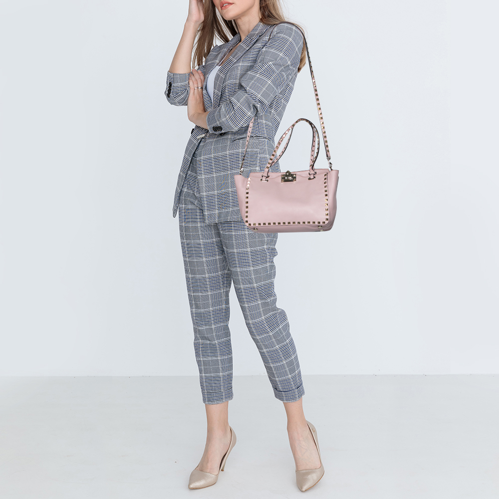

Valentino Pink Leather Small Rockstud Trapeze Tote