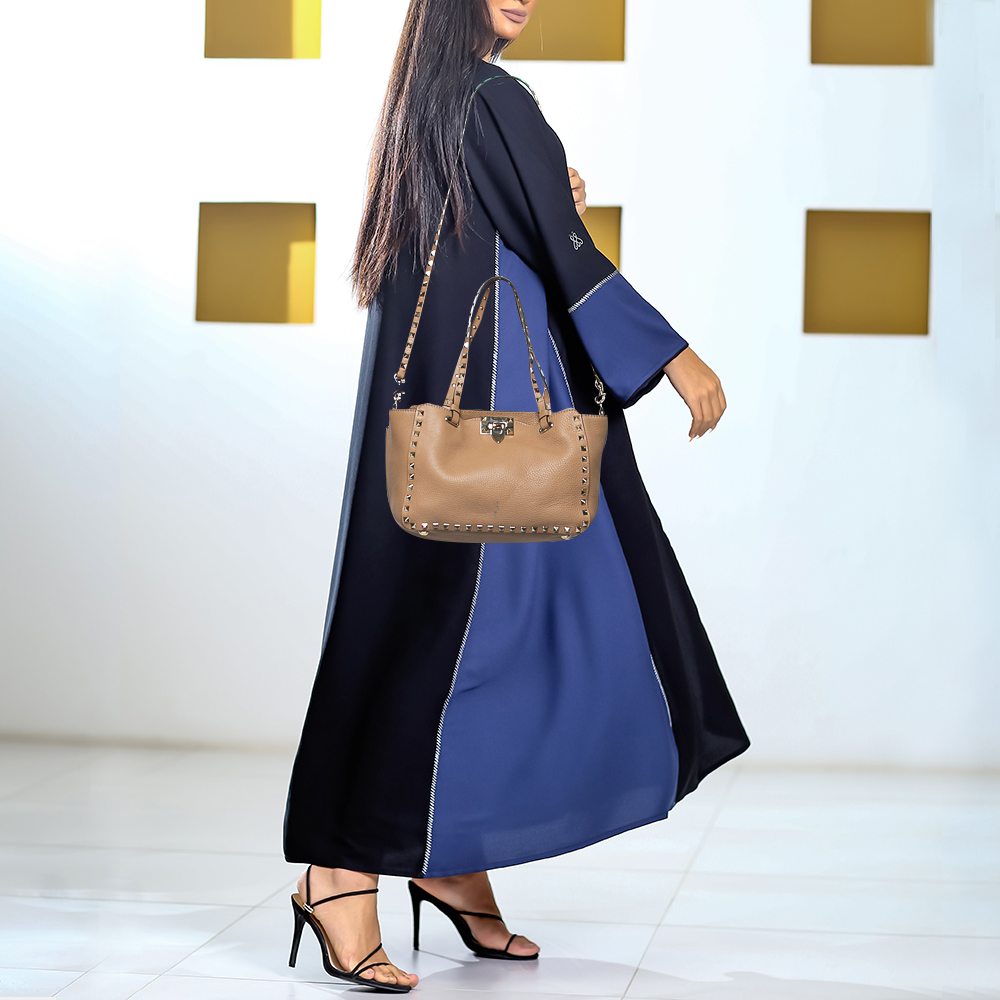 

Valentino Beige Leather Small Rockstud Trapeze Tote
