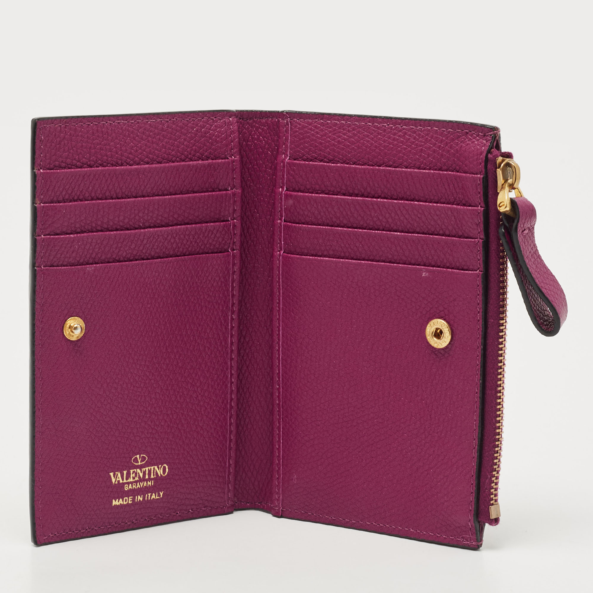 

Valentino Burgundy Leather VLogo Bifold Card Case