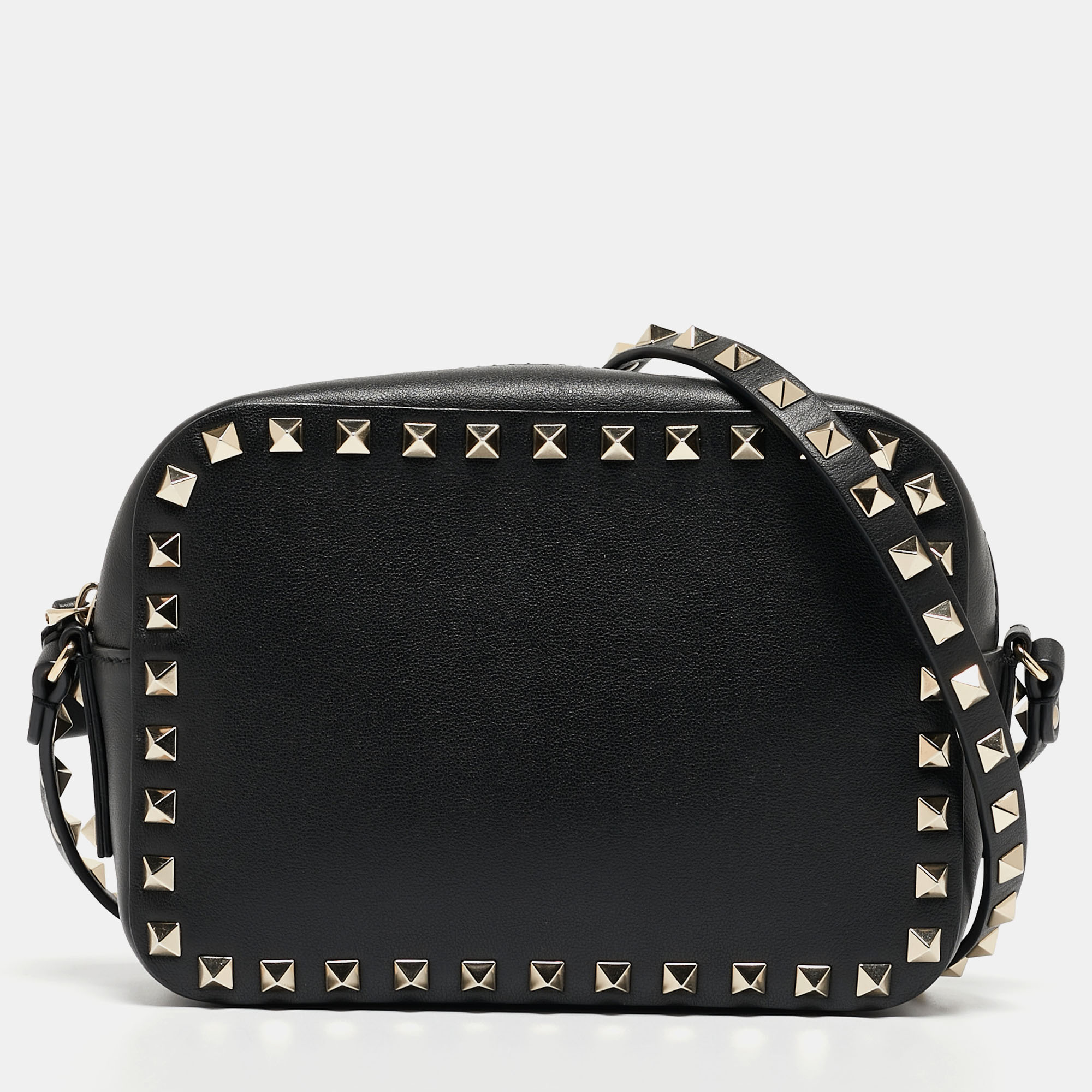 Pre Owned Valentino Black Leather Rockstud Camera Crossbody Bag
