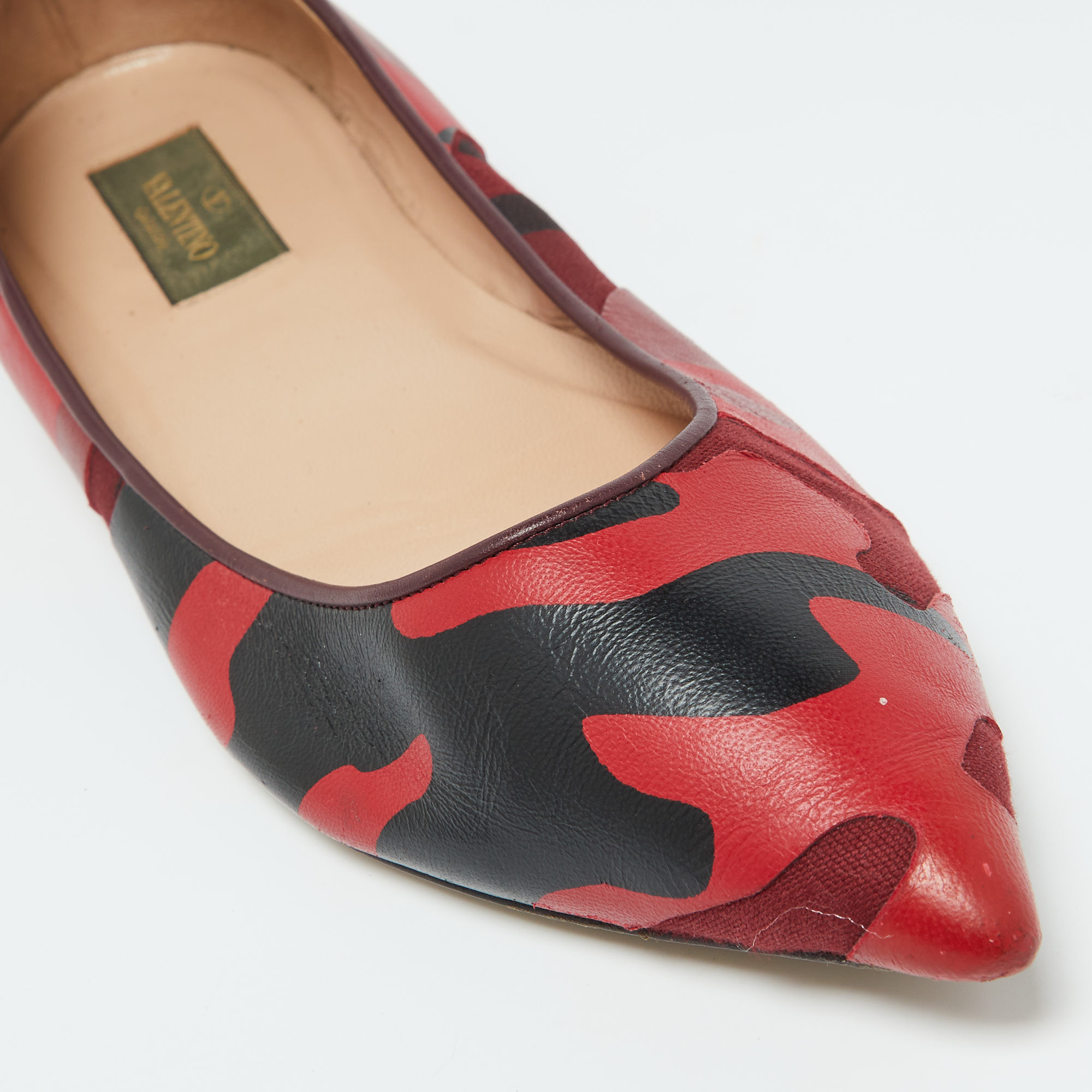 Valentino Bicolor Camouflage Canvas and Leather Ballet Flats Size 40 