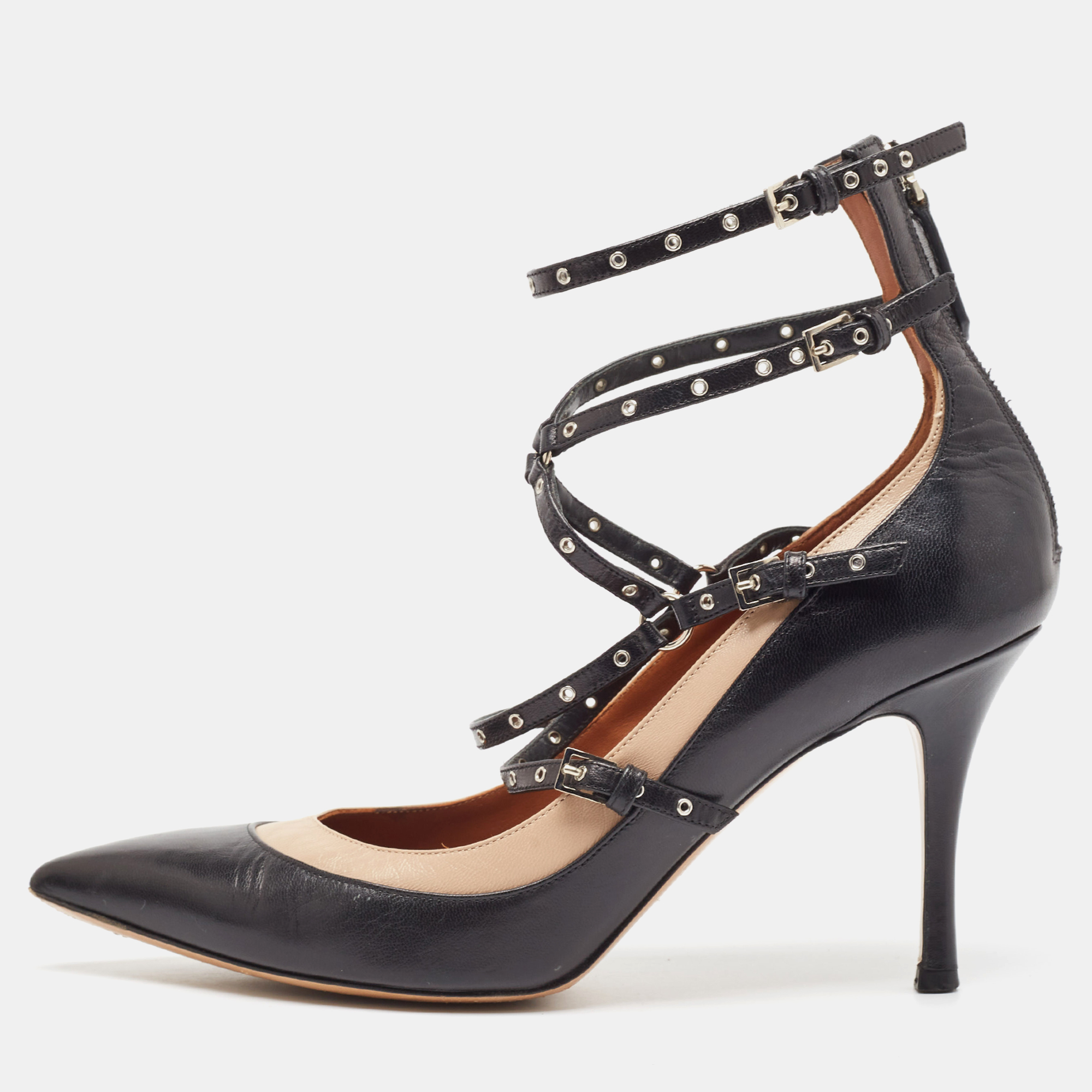 

Valentino Black/Beige Leather Rockstud Pumps Size