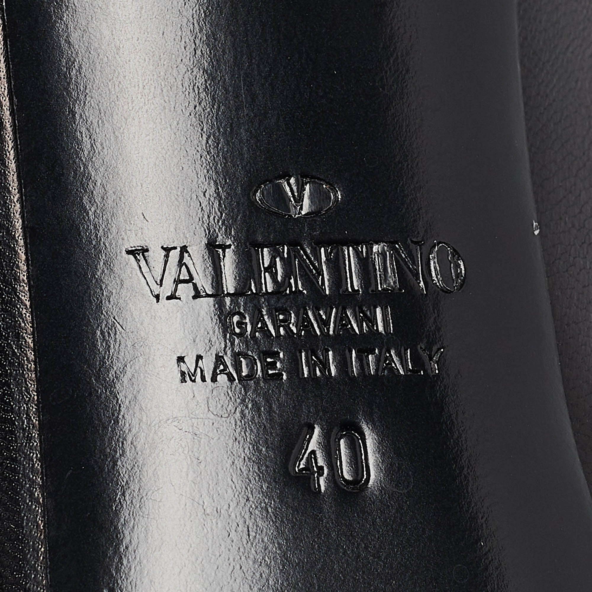Valentino Black Leather Rockstud Ankle Wrap Pumps Size 40 