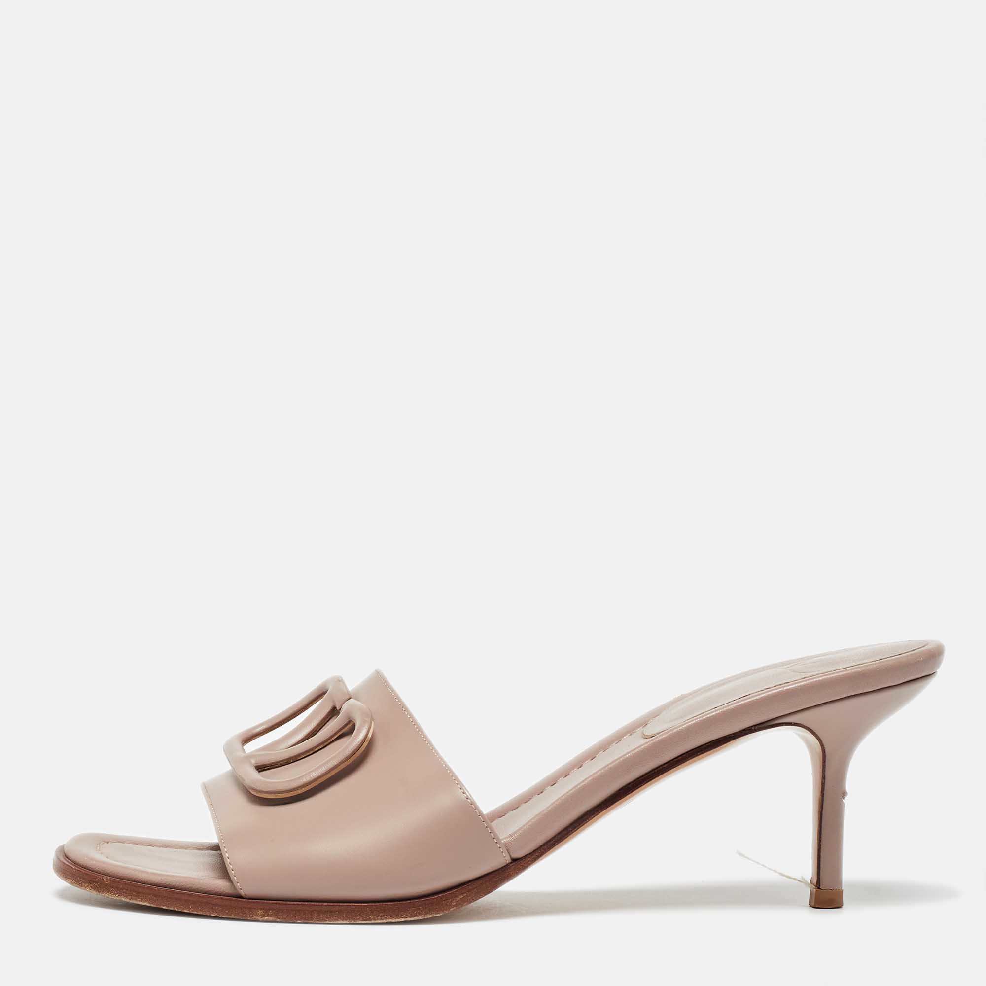 

Valentino Dusty Pink Leather Escape V logo Slide Sandals Size