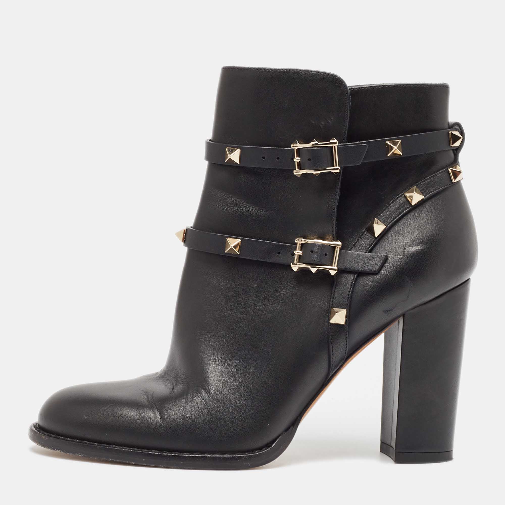 

Valentino Black Leather Rockstud Ankle Boots Size