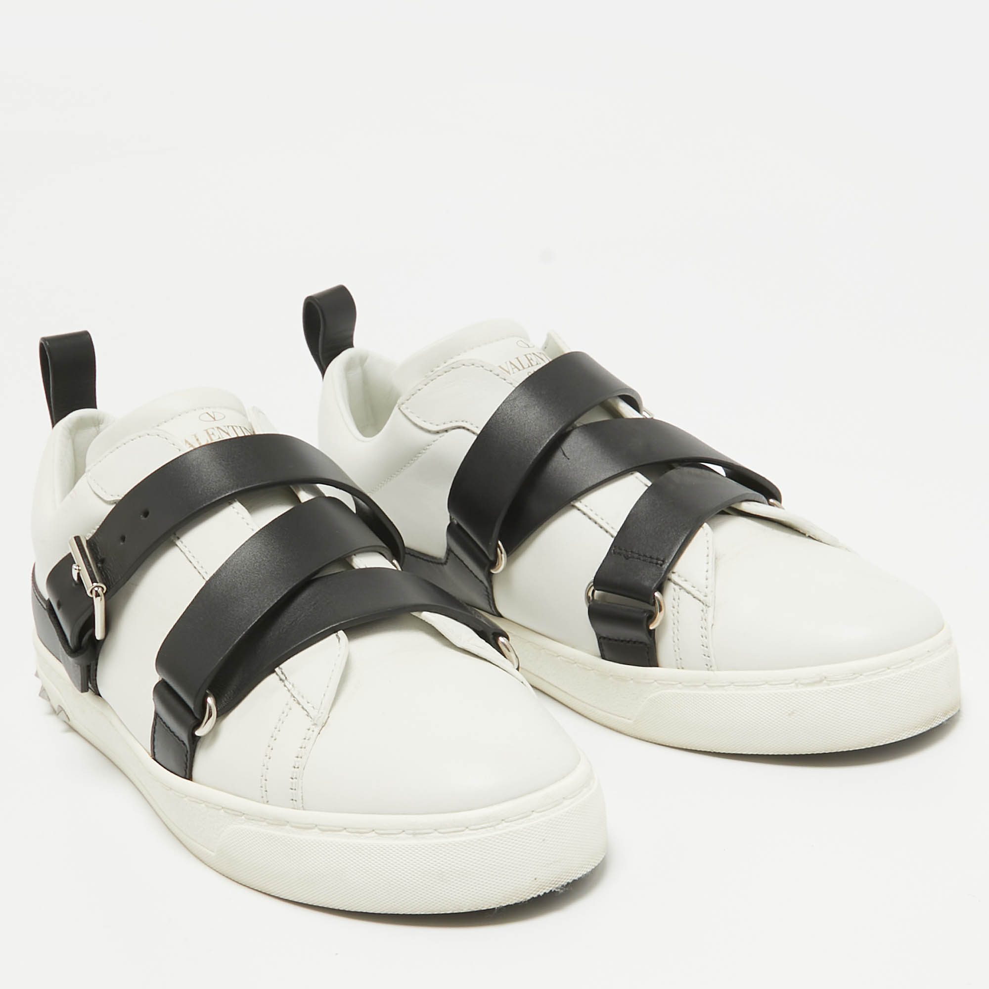 Valentino White Leather Rockstud Low Top Sneakers Size 38.5 
