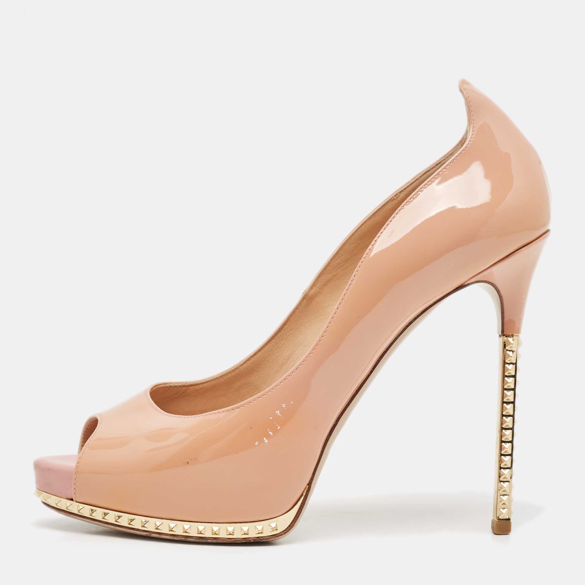 

Valentino Beige Patent Leather Peep Toe Pumps Size