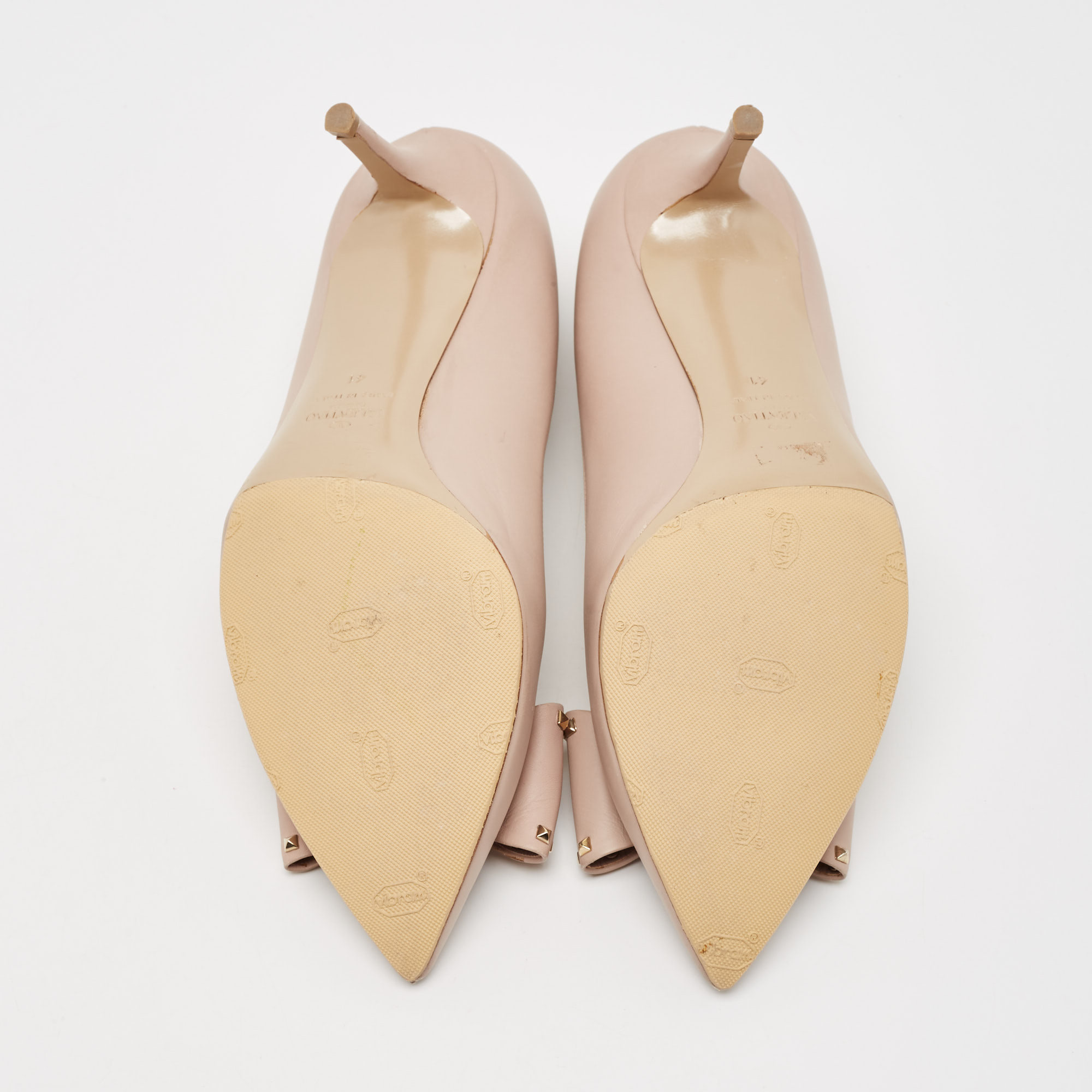 Valentino Beige Leather Rockstud Bow Pumps Size 41 