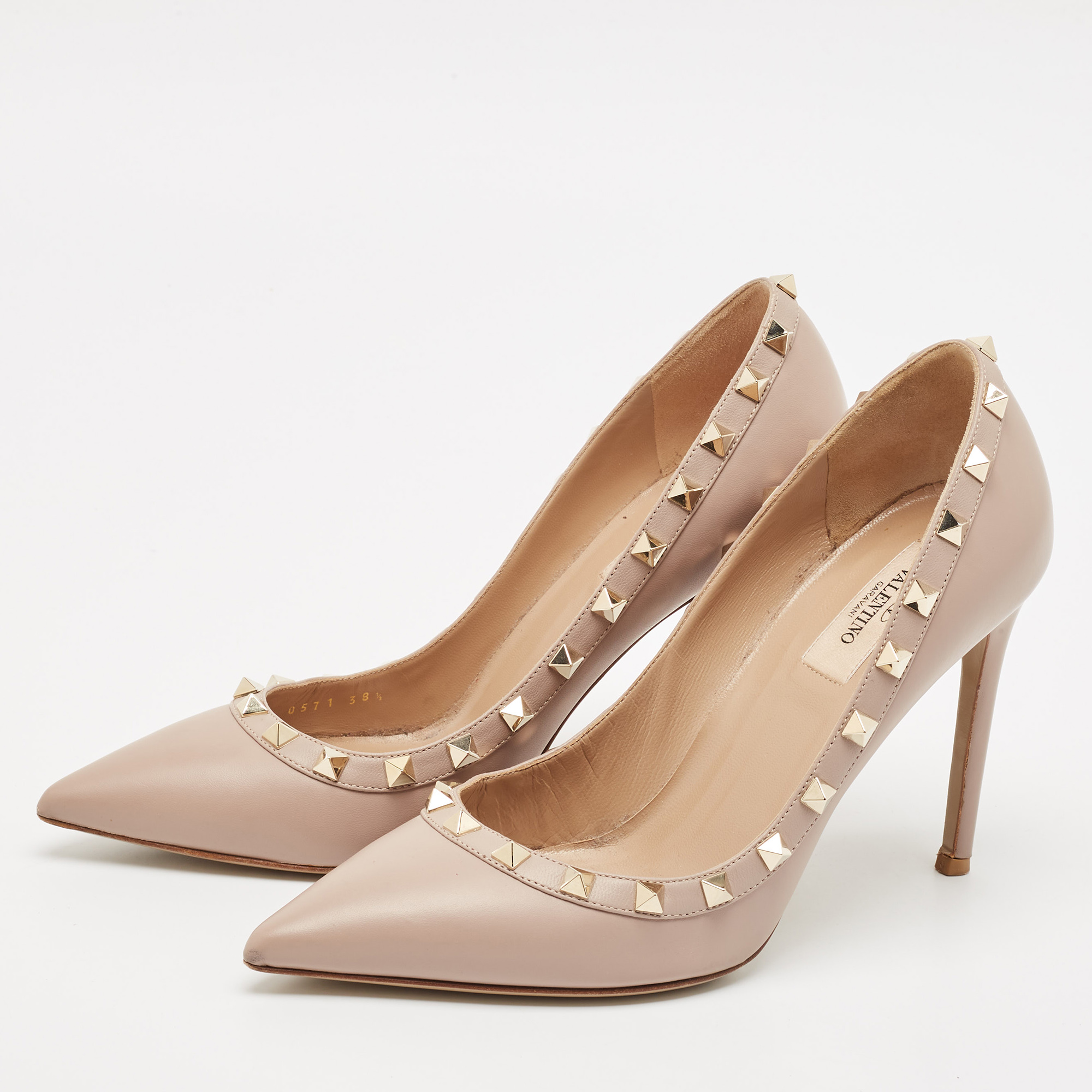 Valentino Poudre Pink Leather Rockstud Pointed Toe Pumps Size 38.5 