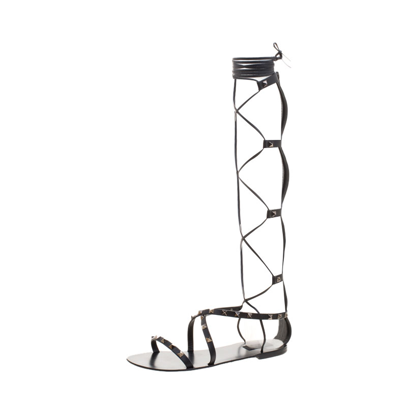 Pre Owned Valentino Black Leather Knee- High Rockstud Gladiator Sandals Size 40