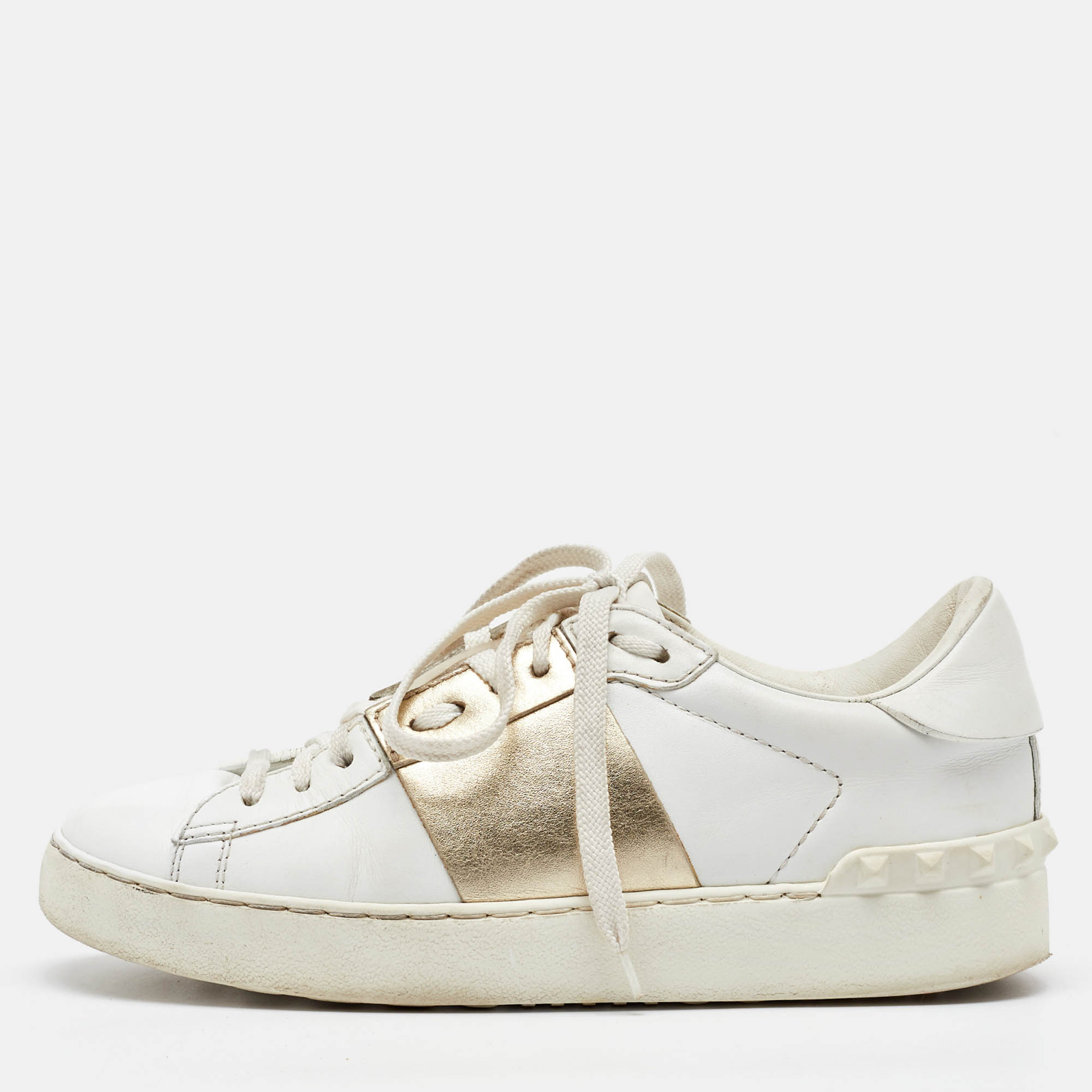 

Valentino White/Gold Leather Rockstud Low Top Sneakers Size