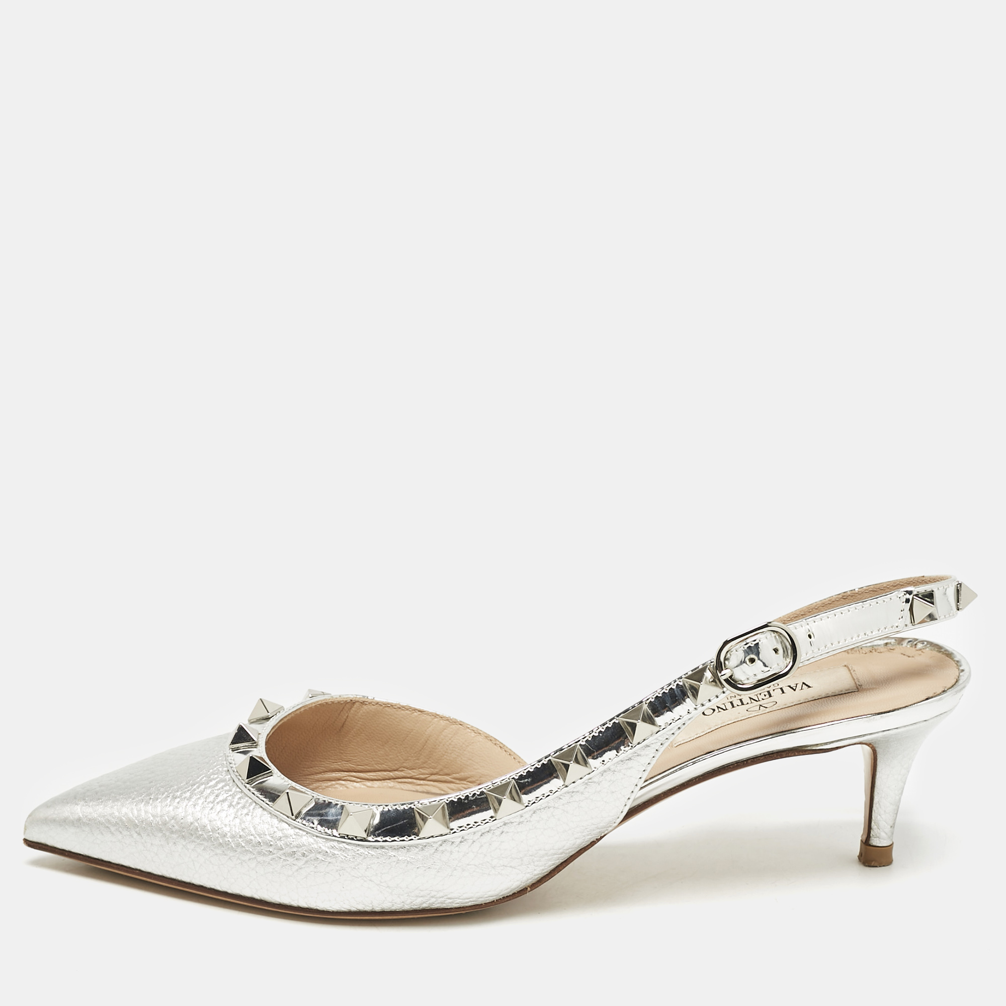 

Valentino Silver Patent Leather Rockstud Slingback Pumps Size