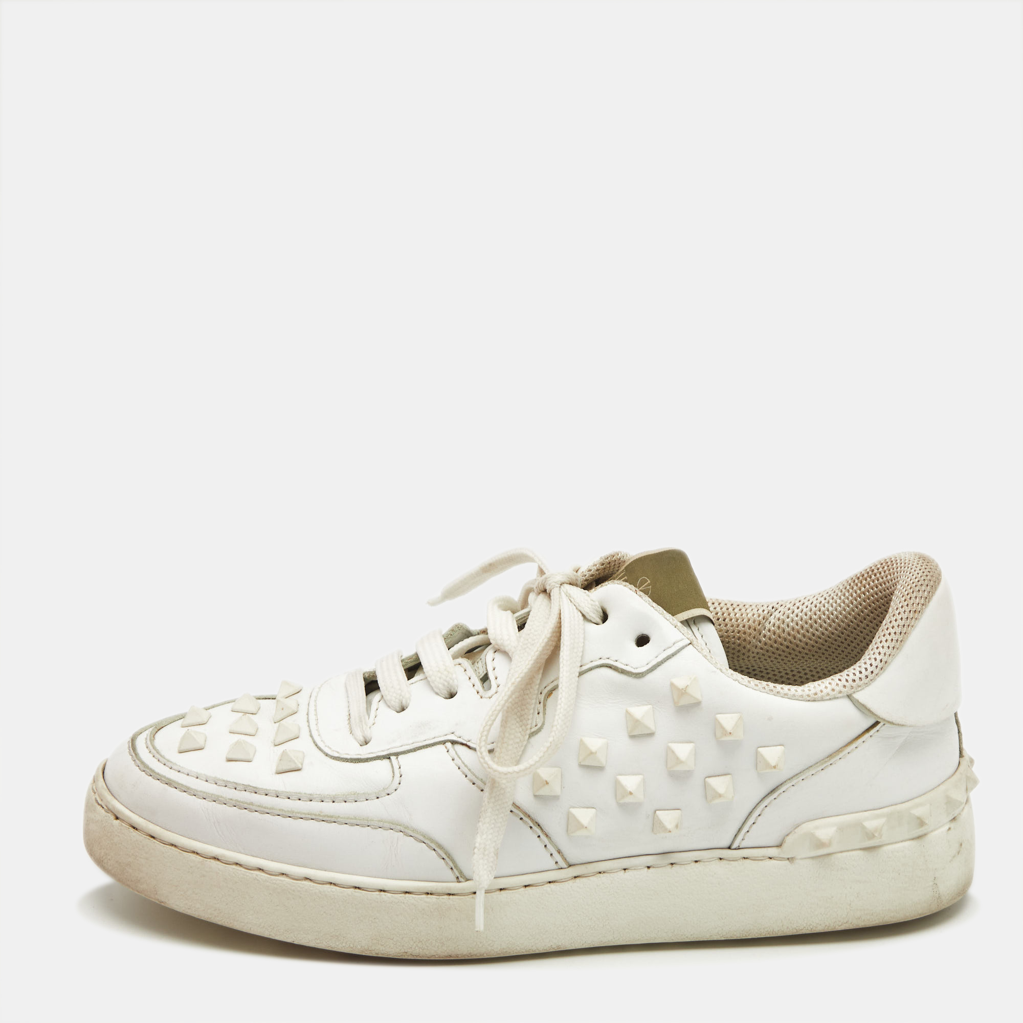 

Valentino White Leather Rockstud Low Top Sneakers Size