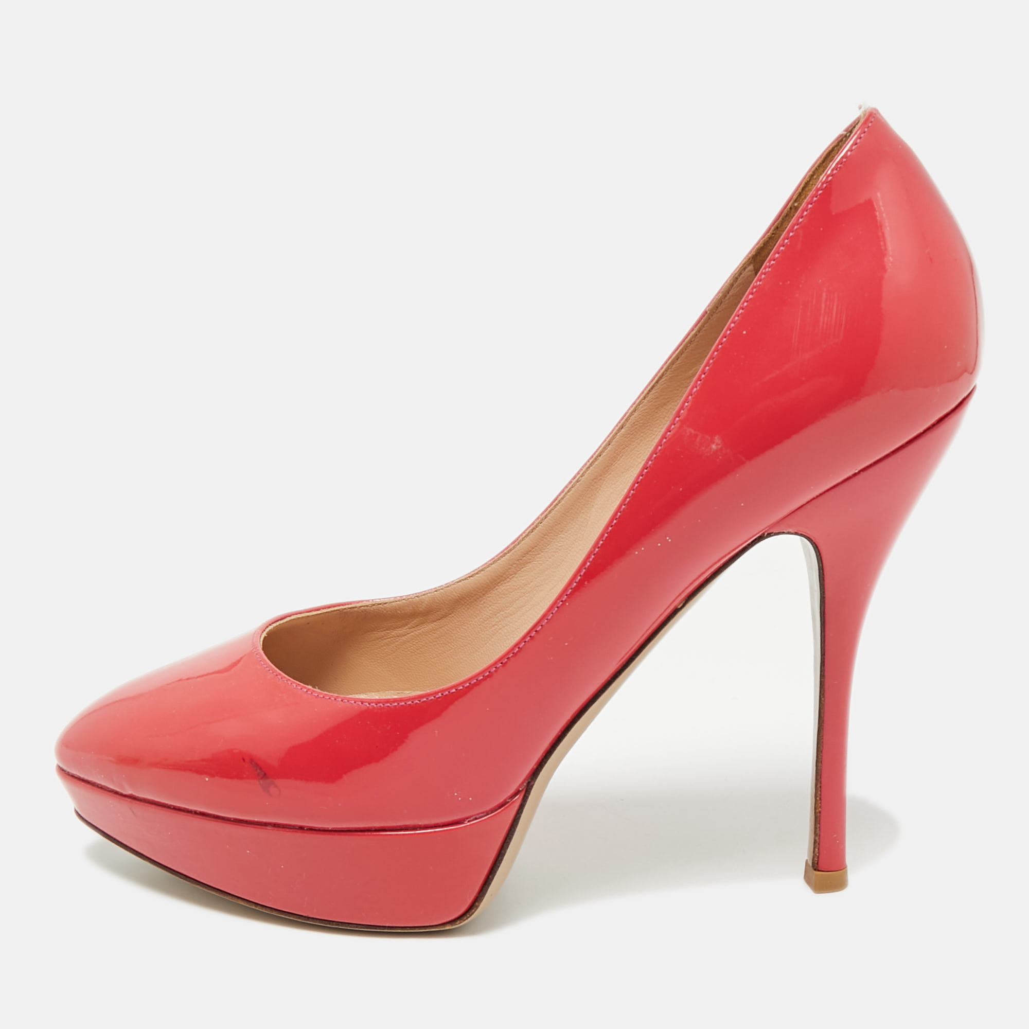 

Valentino Coral Pink Patent Leather Platform Pumps Size