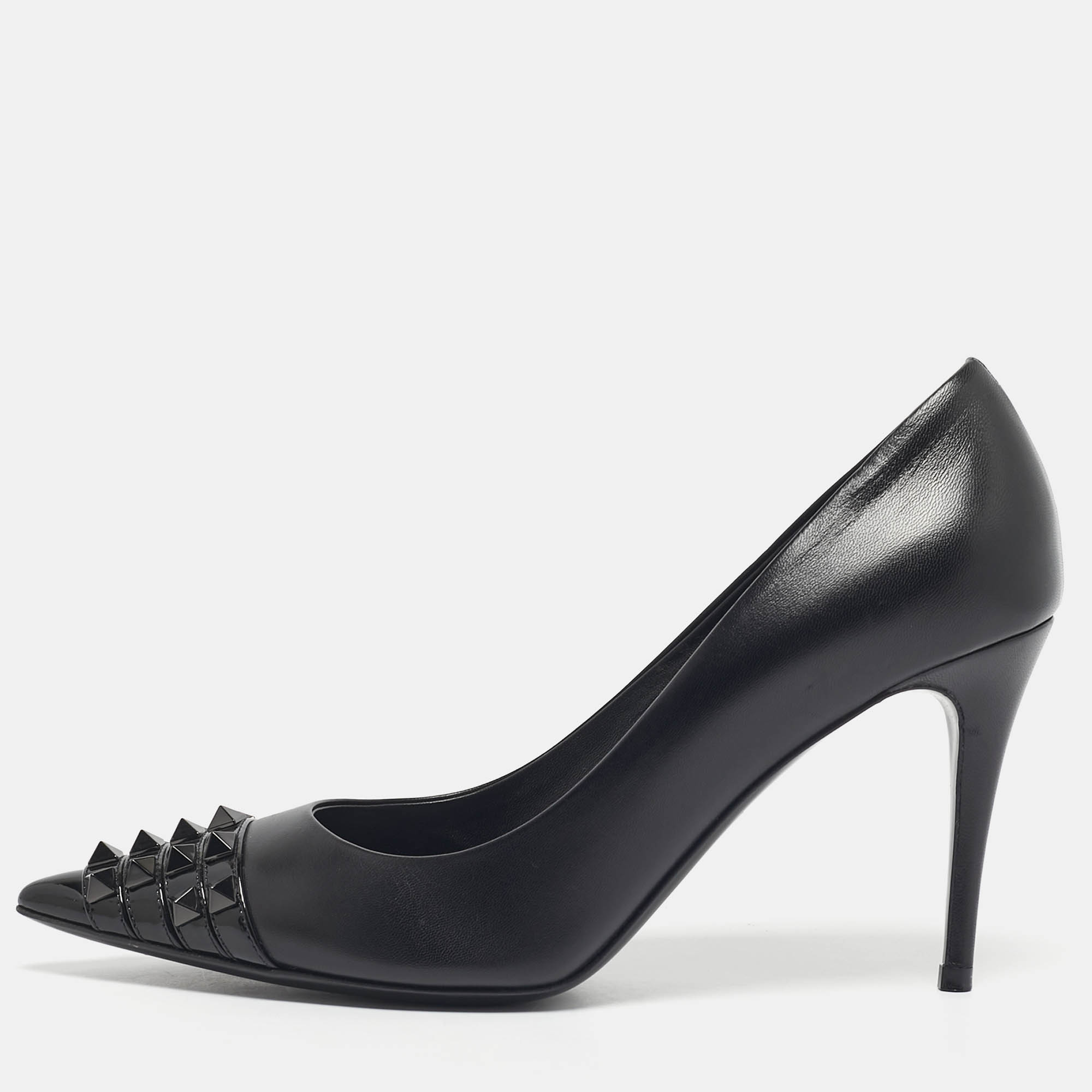 

Valentino Black Leather Rockstud Alcove Pumps Size 41