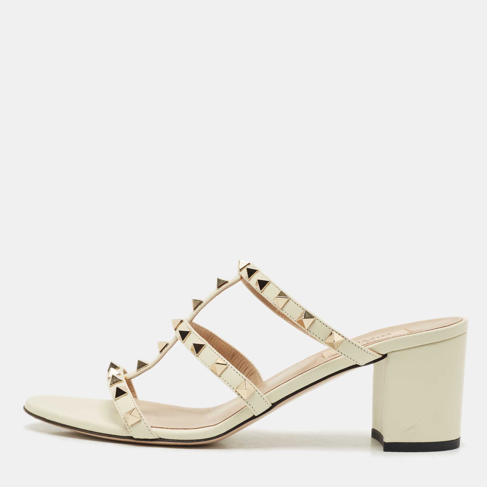 

Valentino Cream Leather Rockstud Slide Sandals Size
