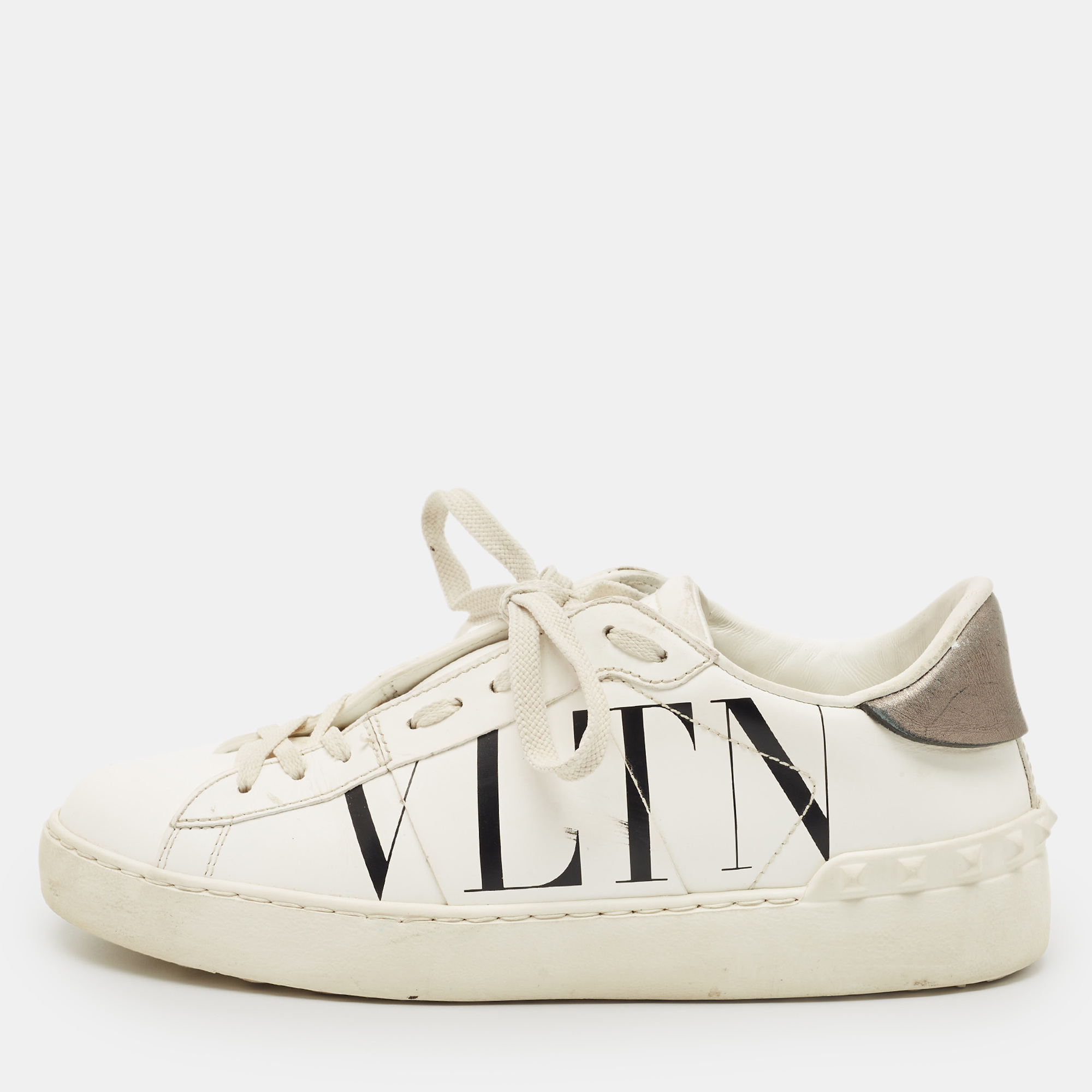 Pre-owned Valentino Garavani White Leather Vltn Low Top Sneakers Size 37.5
