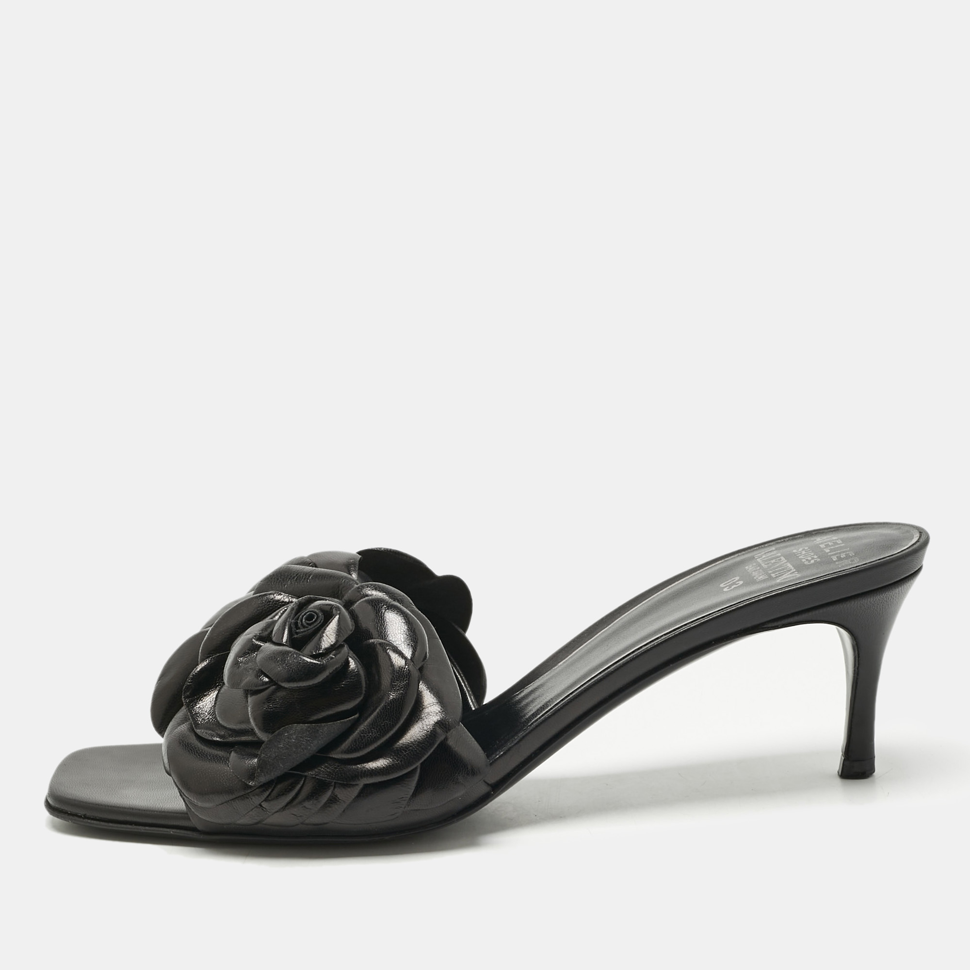 Pre-owned Valentino Garavani Black Leather Rose Atelier 03 Slide Sandals Size 38