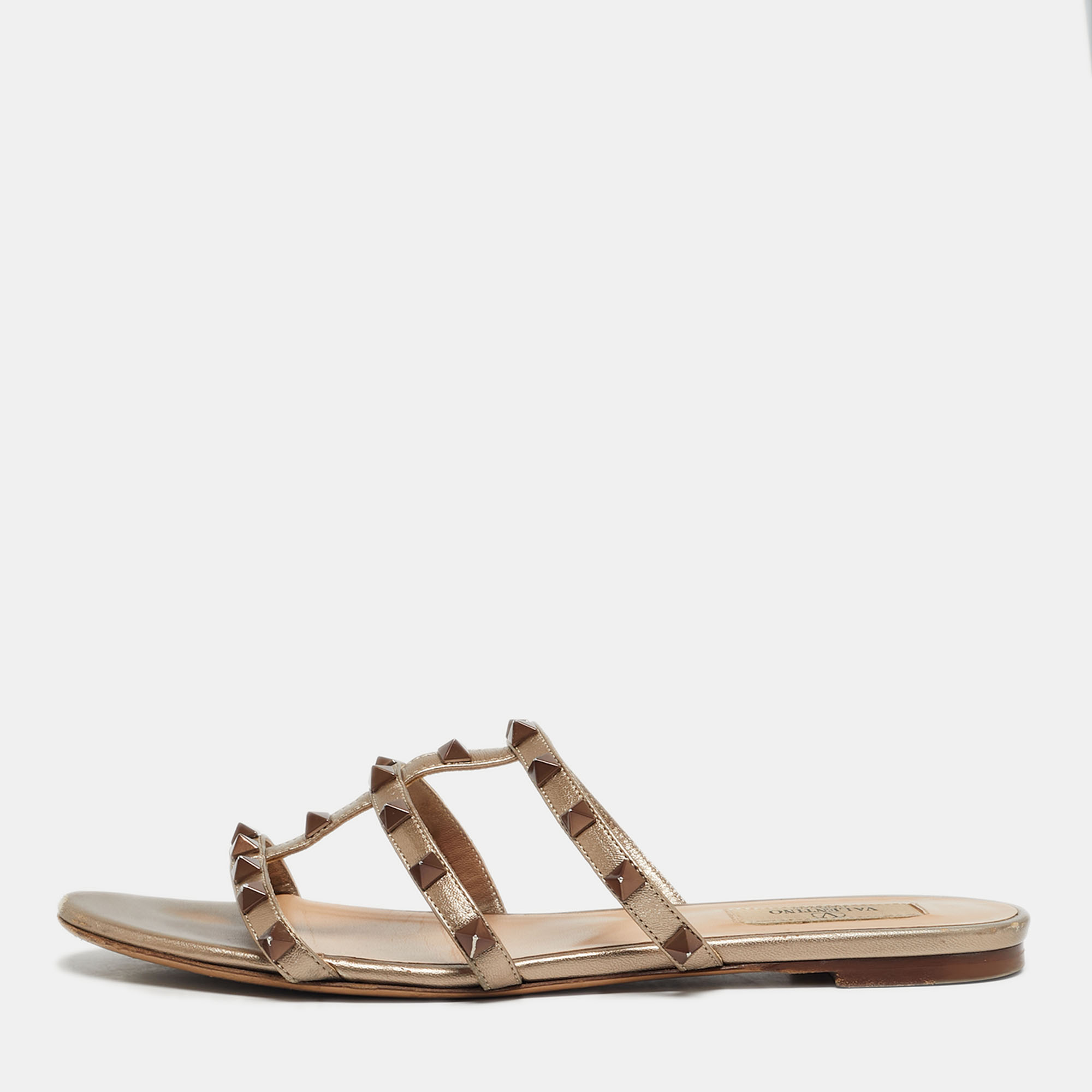 Pre-owned Valentino Garavani Pink Leather Rockstud Flat Slide Size 39