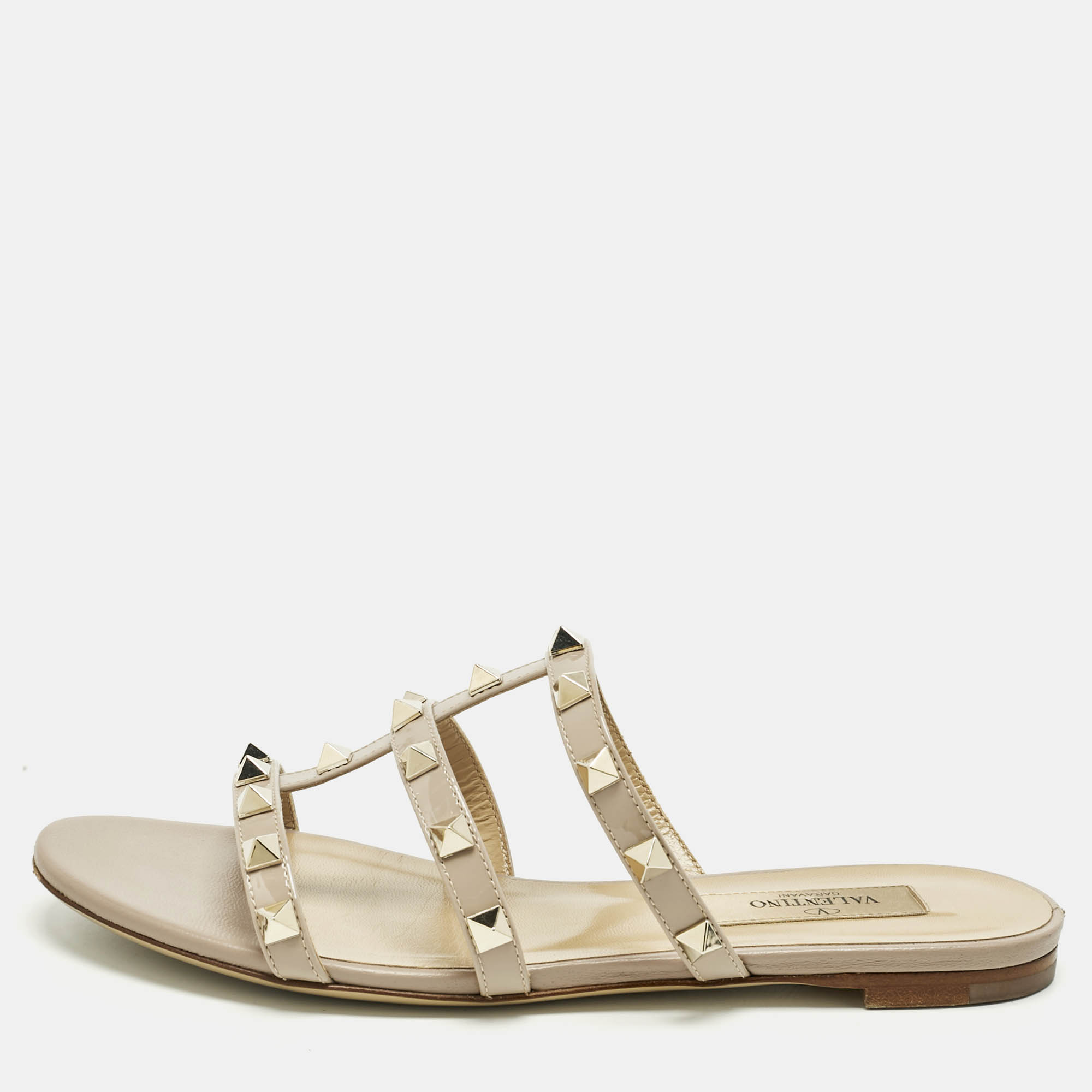 Pre-owned Valentino Garavani Poudre Pink Patent Leather Rockstud Flat Slide Sandals Size 35