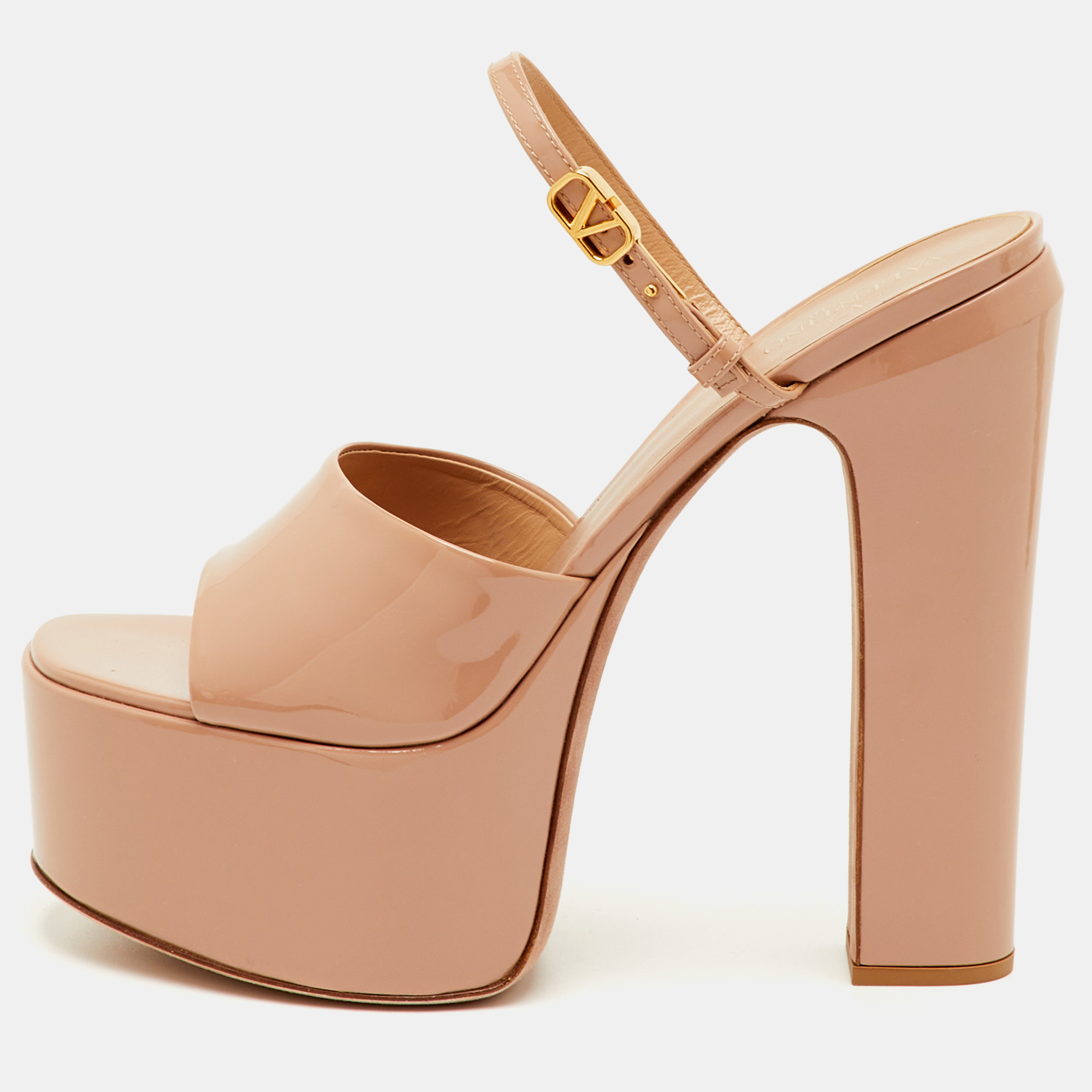 Pre-owned Valentino Garavani Tan-go Size 40 Beige Patent Leather Platform Sandals