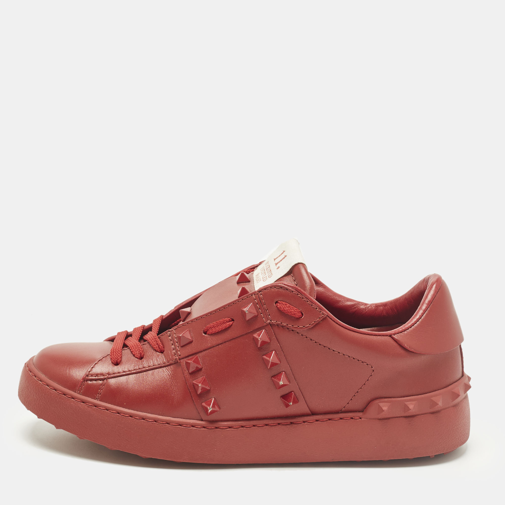 Click to view more detailed imagery on our partner's website Pre-owned Valentino Garavani Trainers Size 38 Red Leather Lace Up Sneakers