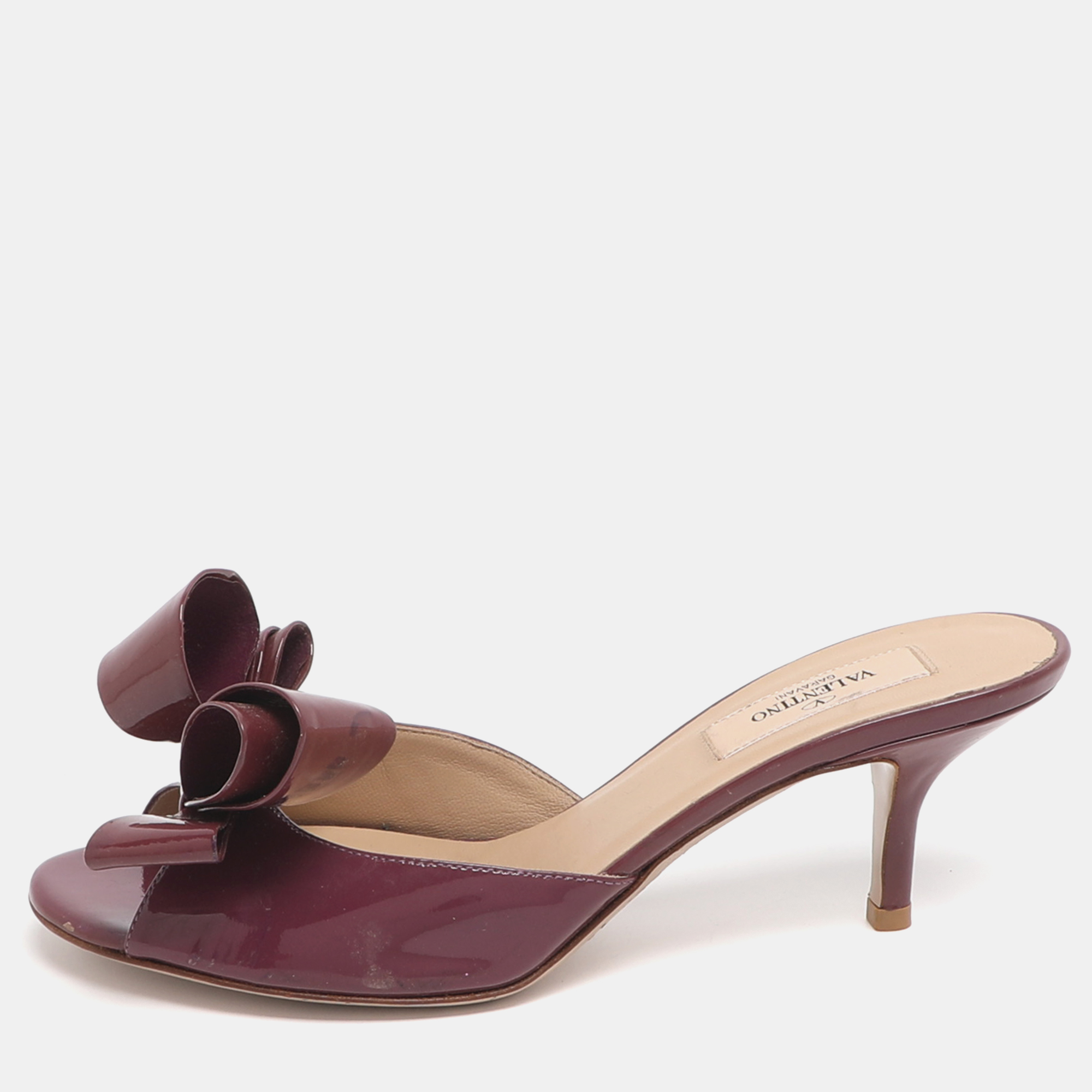 

Valentino Bow Size 37 Burgundy Patent Leather Mules
