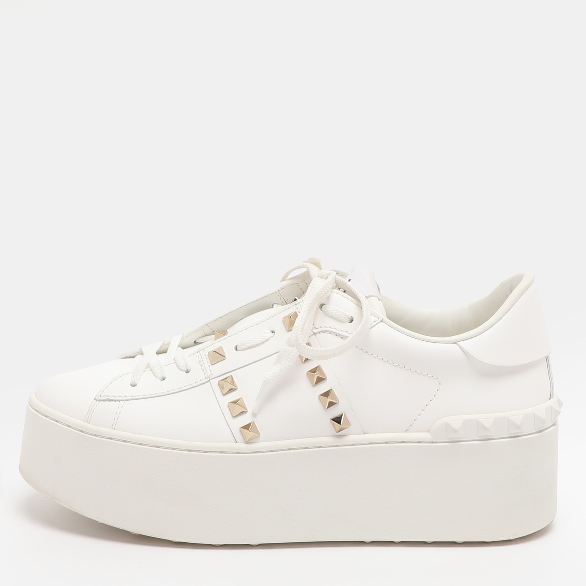 

Valentino Rockstud Untitled Size 39 White Leather Low Top Sneakers