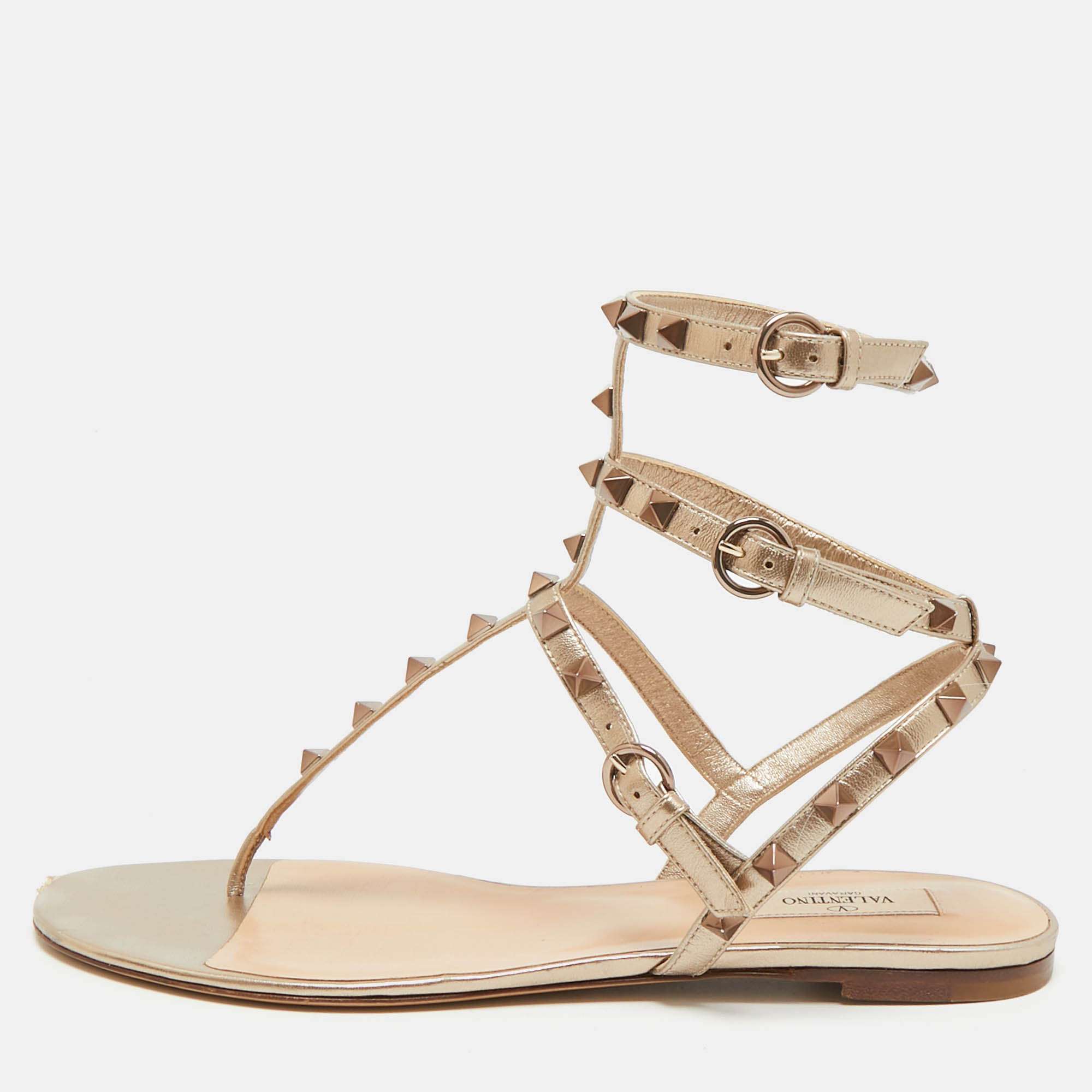 

Valentino Rockstud Size  Gold Leather T Strap Flat Sandals