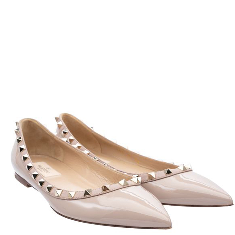 

Valentino Beige Leather Rockstud Flats Size