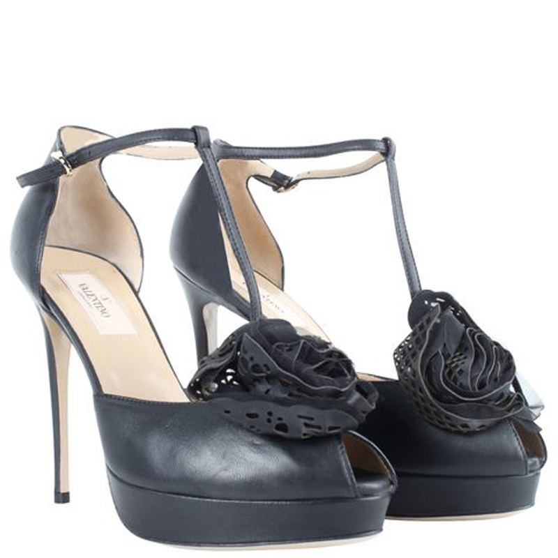 

Valentino Black Leather Rose Details Open Toes Platform Heels Sandals Size